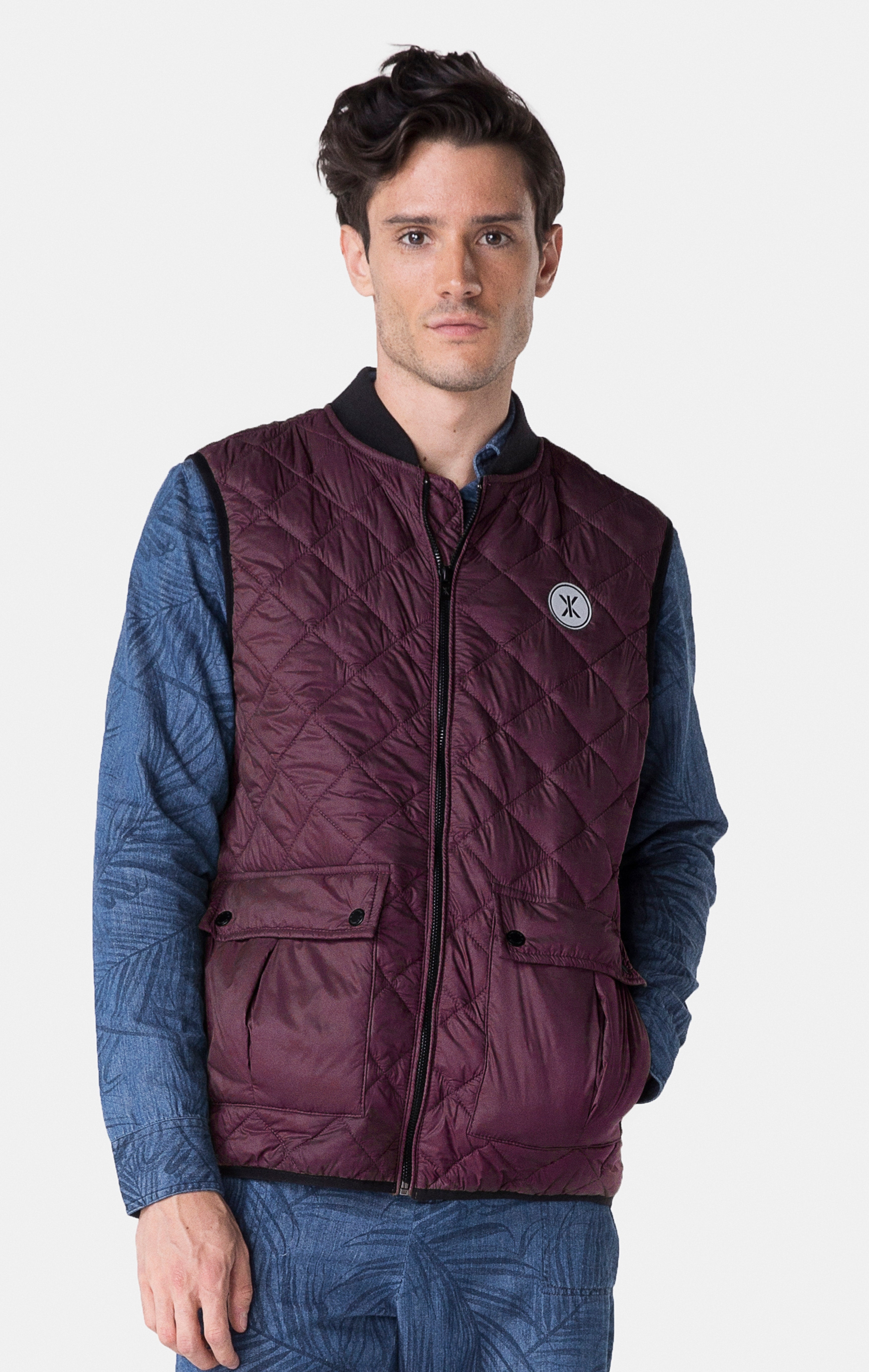 onepiece-champ-vest-steppweste-burgundy-gesteppt image 5