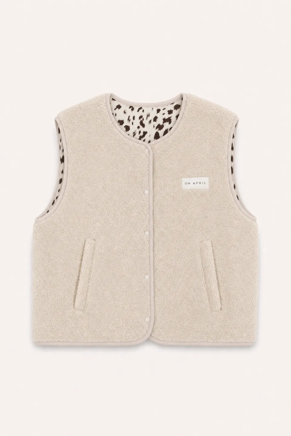 oh-april-magnolia-fleece-weste-off-white-cow image 1