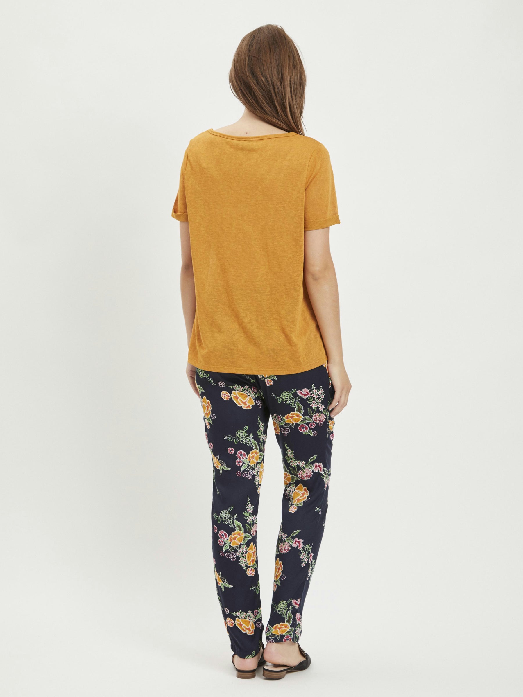 object-objtessi-t-shirt-damen-v-hals-basic image 4