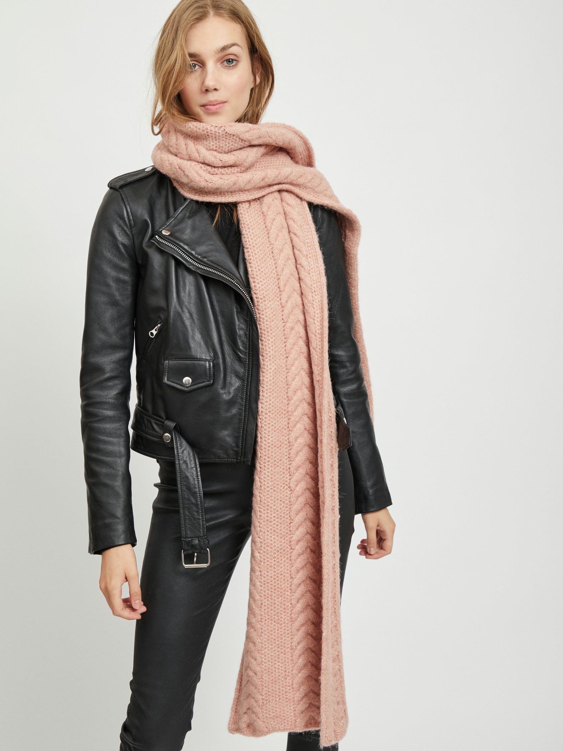 object-accessories-maille-torsadee-schal-zopfstrick-210-cm image 3