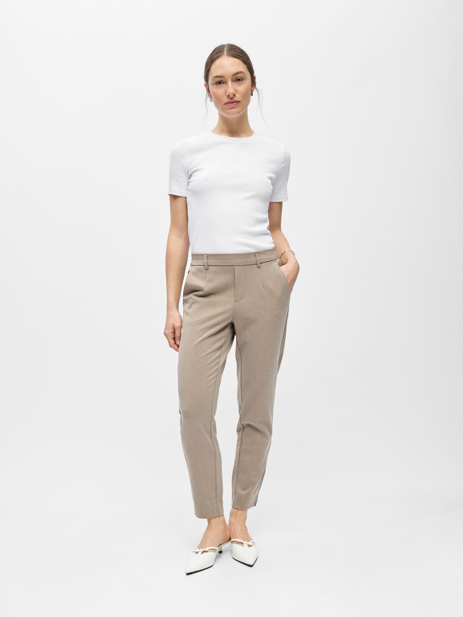 object-objlisa-hose-cropped-slim-fit-mid-waist-stretch image 4