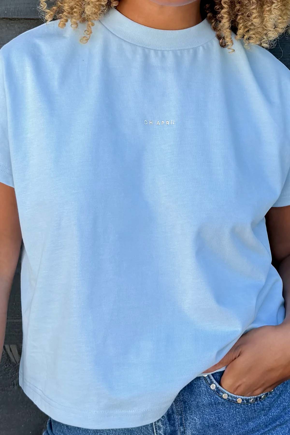 oh-april-ella-boxy-t-shirt-sky-blue-baumwolle image 3