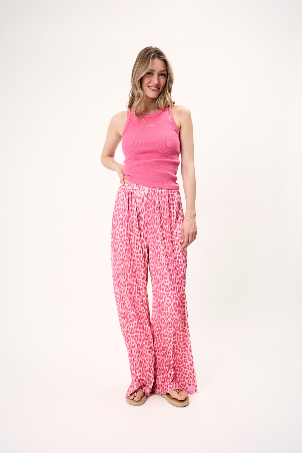 oh-april-dara-top-raspberry-top-slim-fit-baumwolle image 3