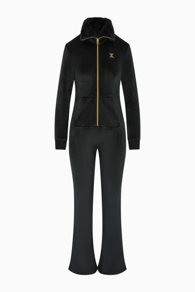 onepiece-alps-soft-velvet-flared-jumpsuit-schwarz-samt image 1