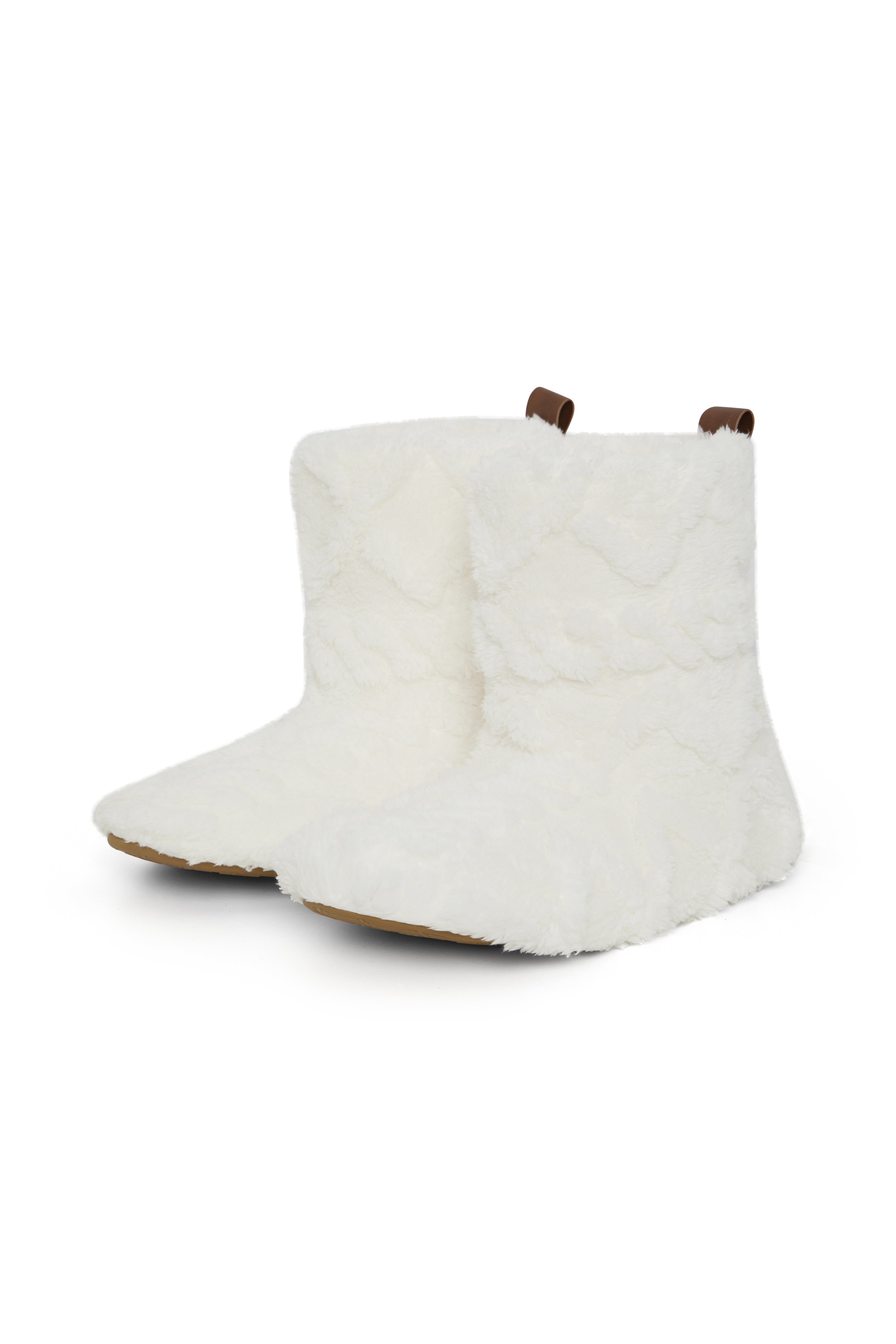 onepiece-puppy-cable-slippers-hausschuhe-off-white-fleece image 1