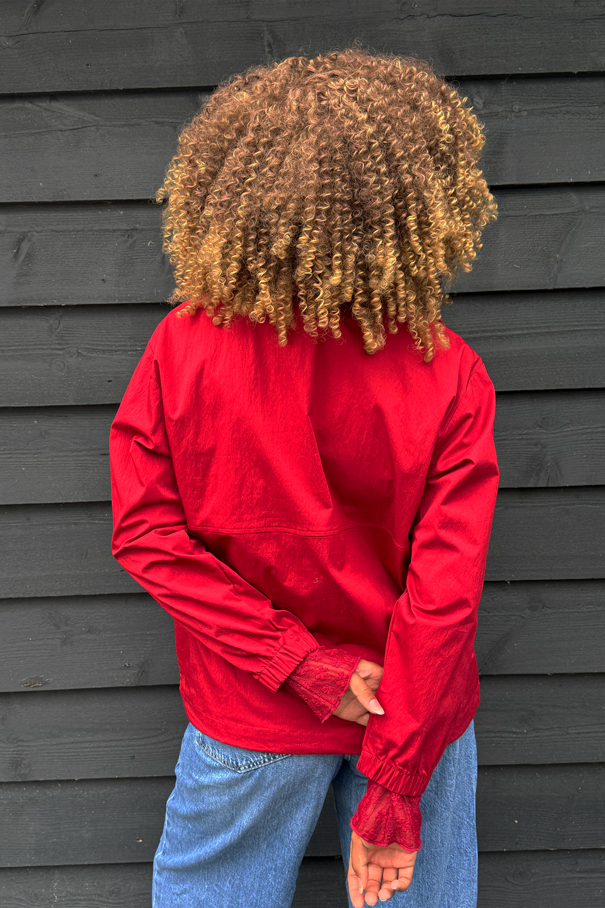 oh-april-windbreaker-jacke-cherry-red-mit-kordelzug image 6