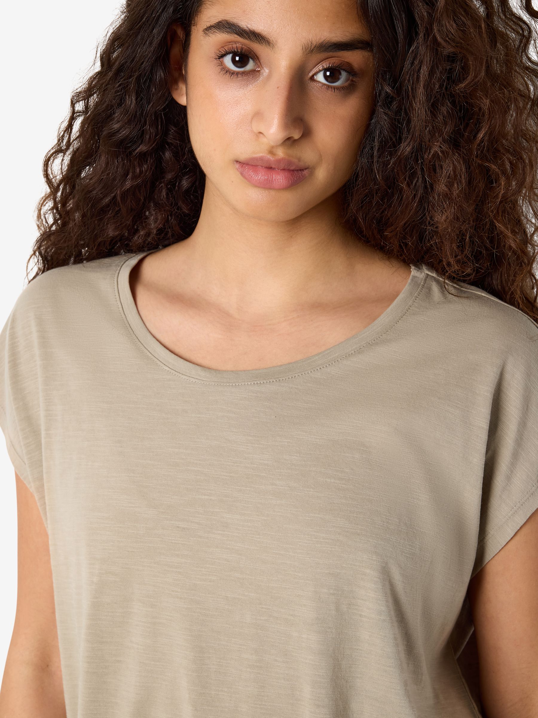 noisy-may-mathilde-t-shirt-damen-oversize-bio-baumwolle-2 image 6