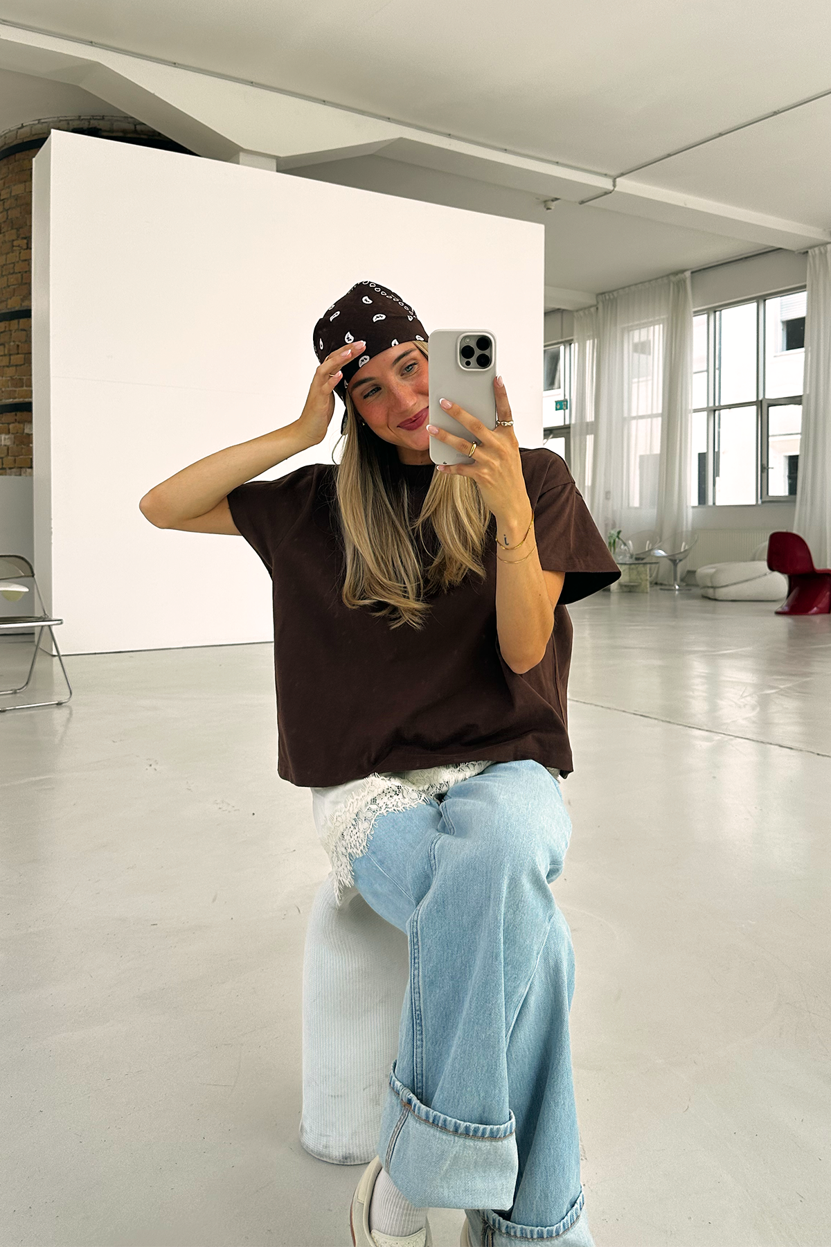 oh-april-shirts-longsleeves-ella-boxy-t-shirt-dark-brown image 4