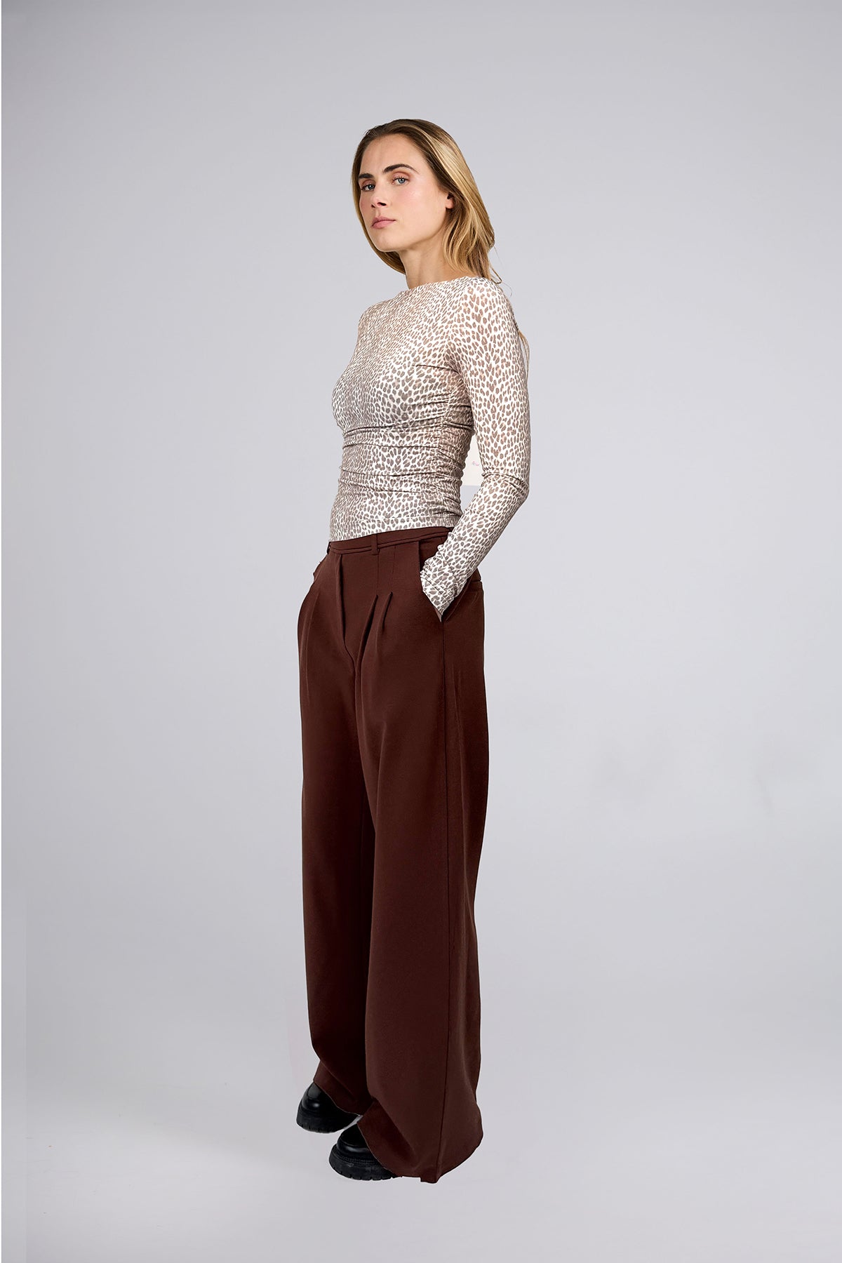 oh-april-miri-wide-leg-pants-cocoa-dust-viskose image 5