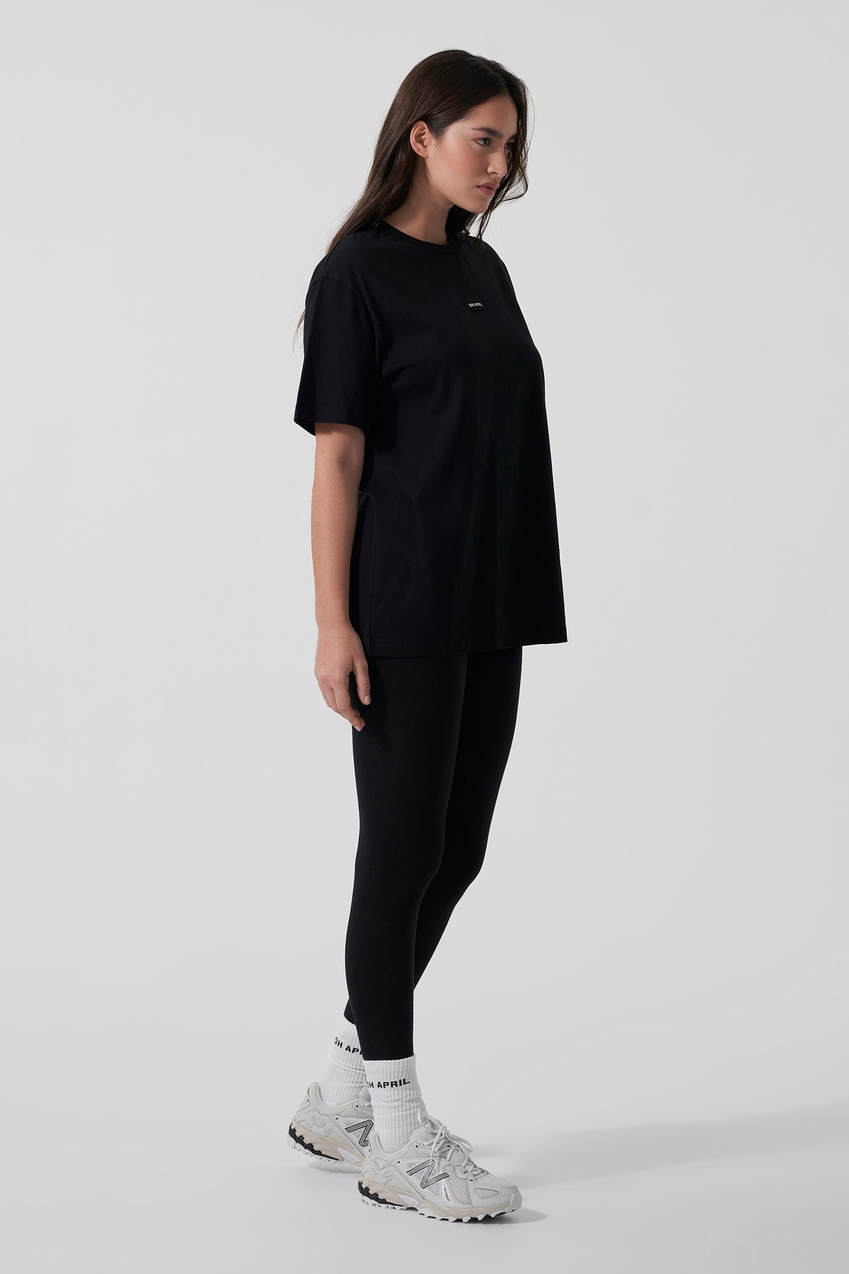 oh-april-boyfriend-t-shirt-shirt-schwarz-oversized-baumwolle image 4