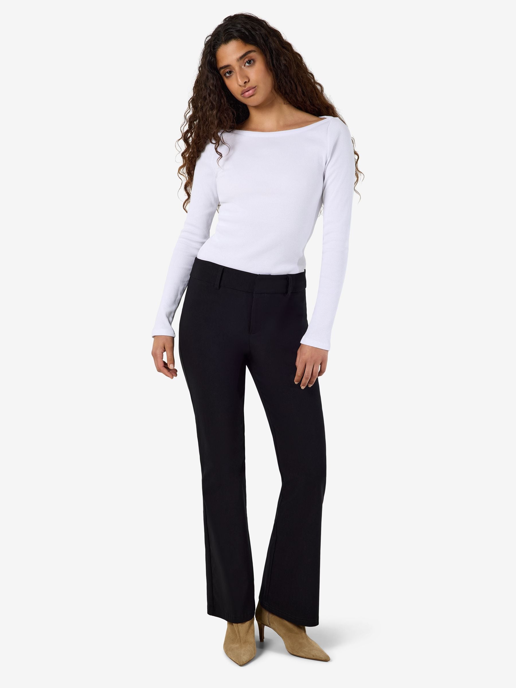 noisy-may-nmwayne-kick-flare-hose-mid-waist-slim-fit-3 image 7