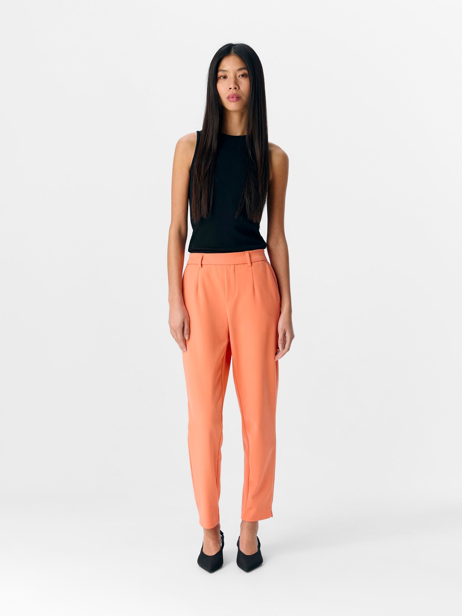 object-objilisa-hose-cropped-slim-stretch image 4