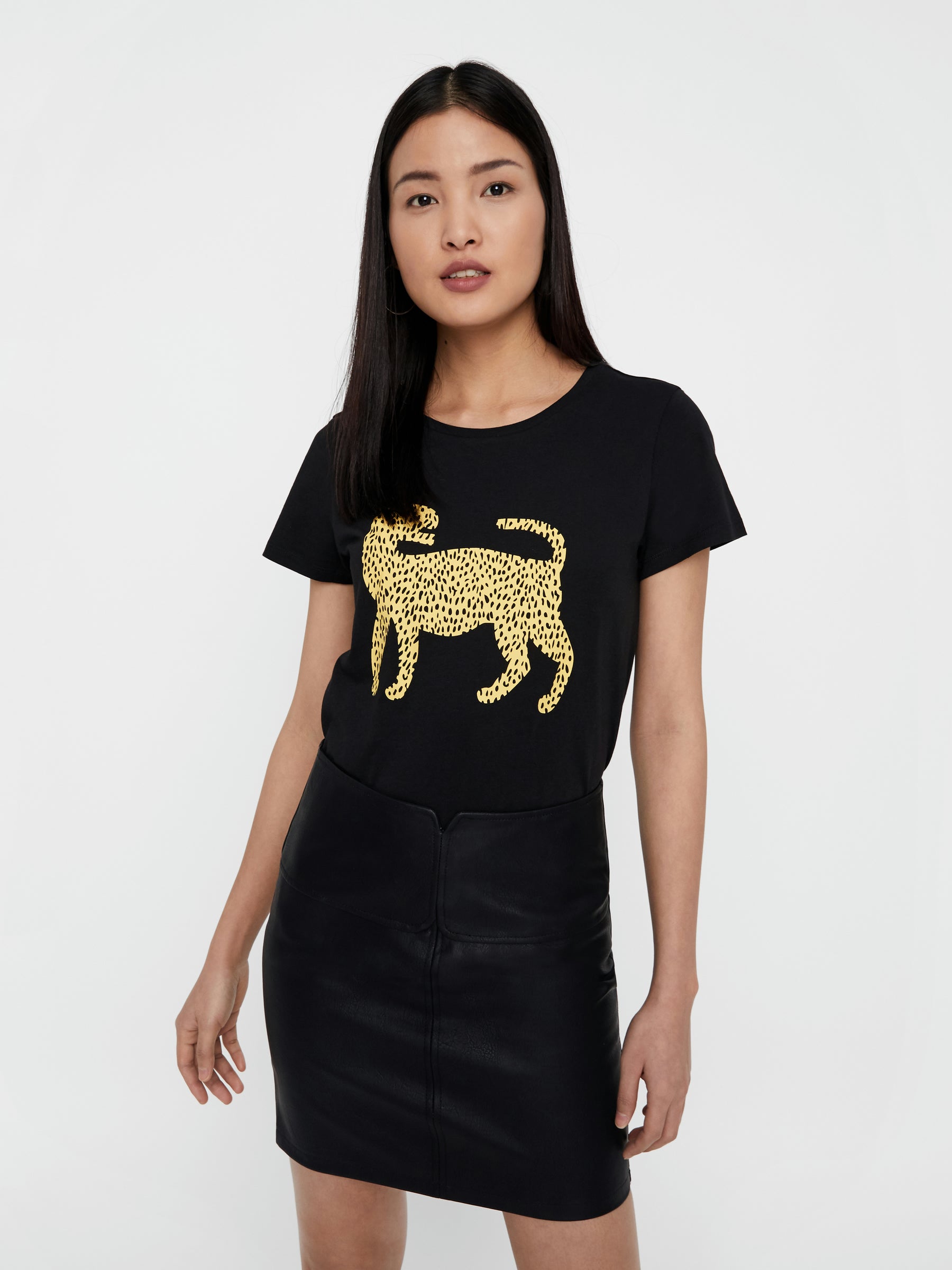 noisy-may-t-shirt-damen-kurzarm-mit-tigerprint image 2