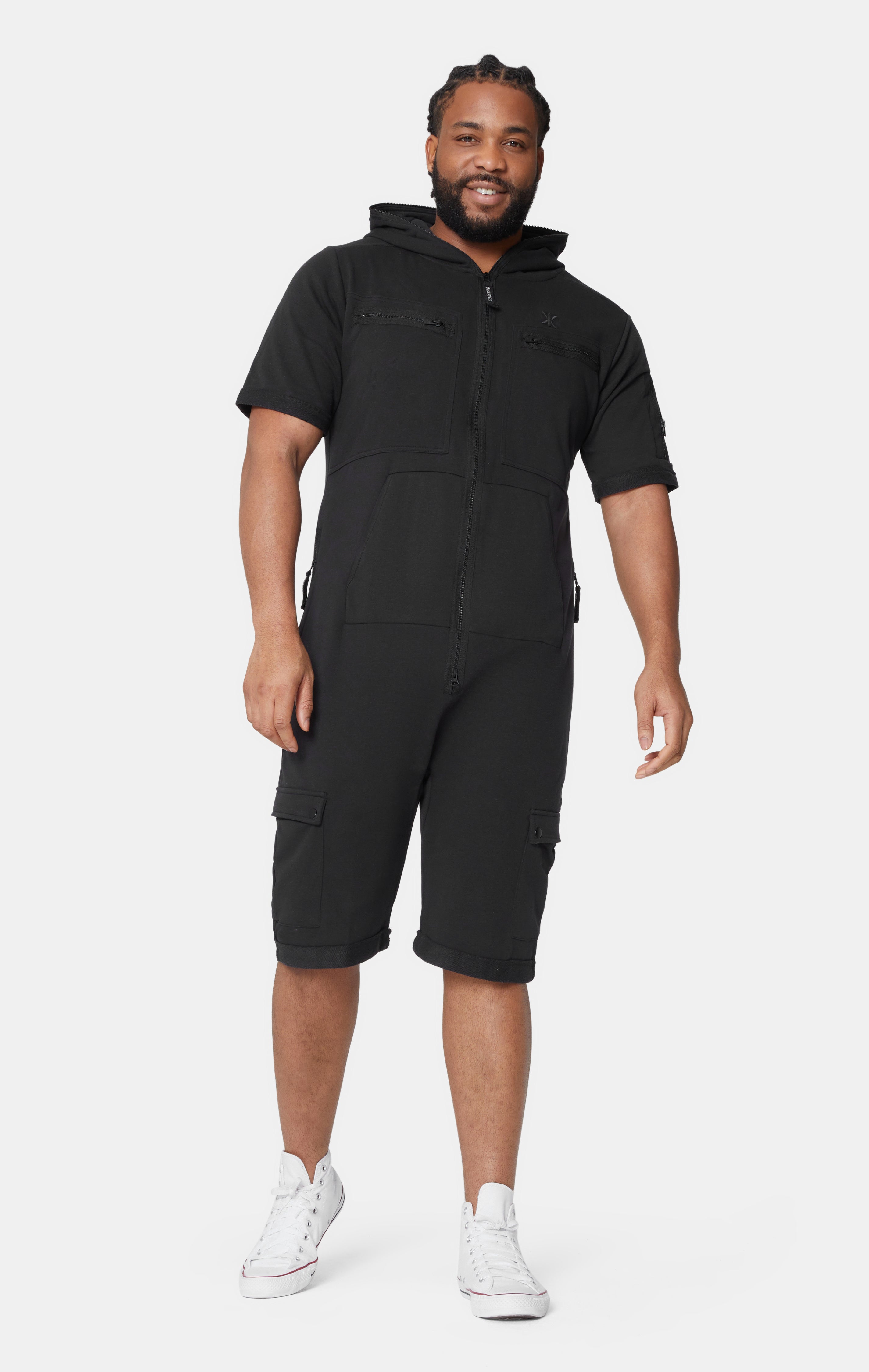 onepiece-cargo-short-jumpsuit-overall-schwarz-taschen image 8