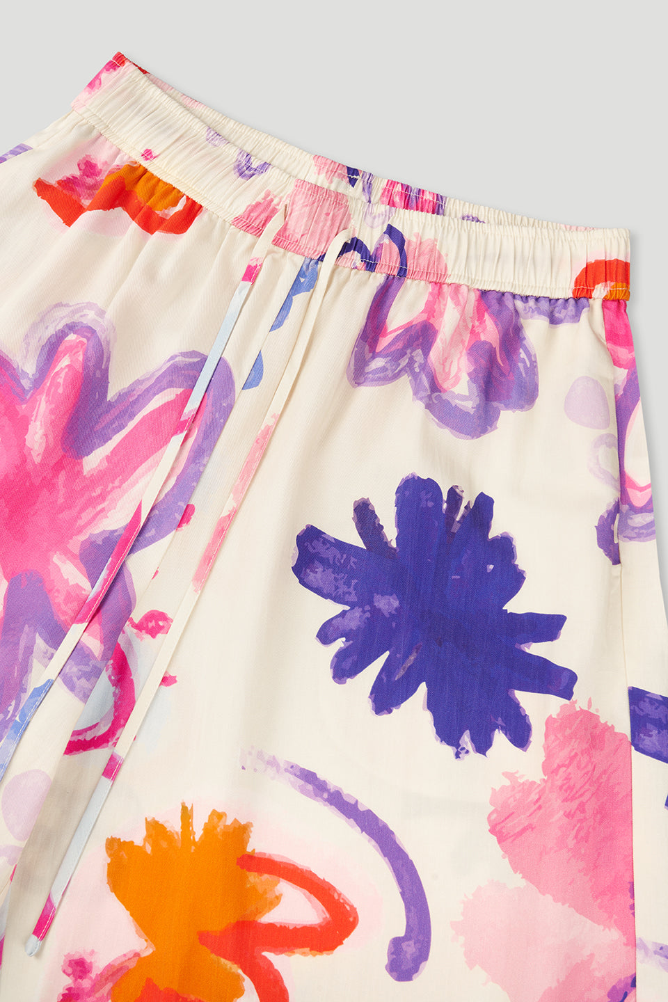 oh-april-antonia-loose-pants-hose-scribble-flower-lyocell image 4