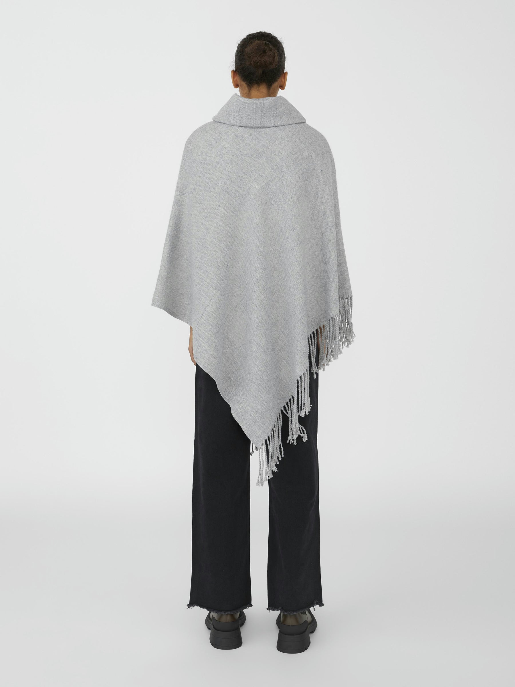 object-poncho-rollkragen-damen-wolle-90cm image 4