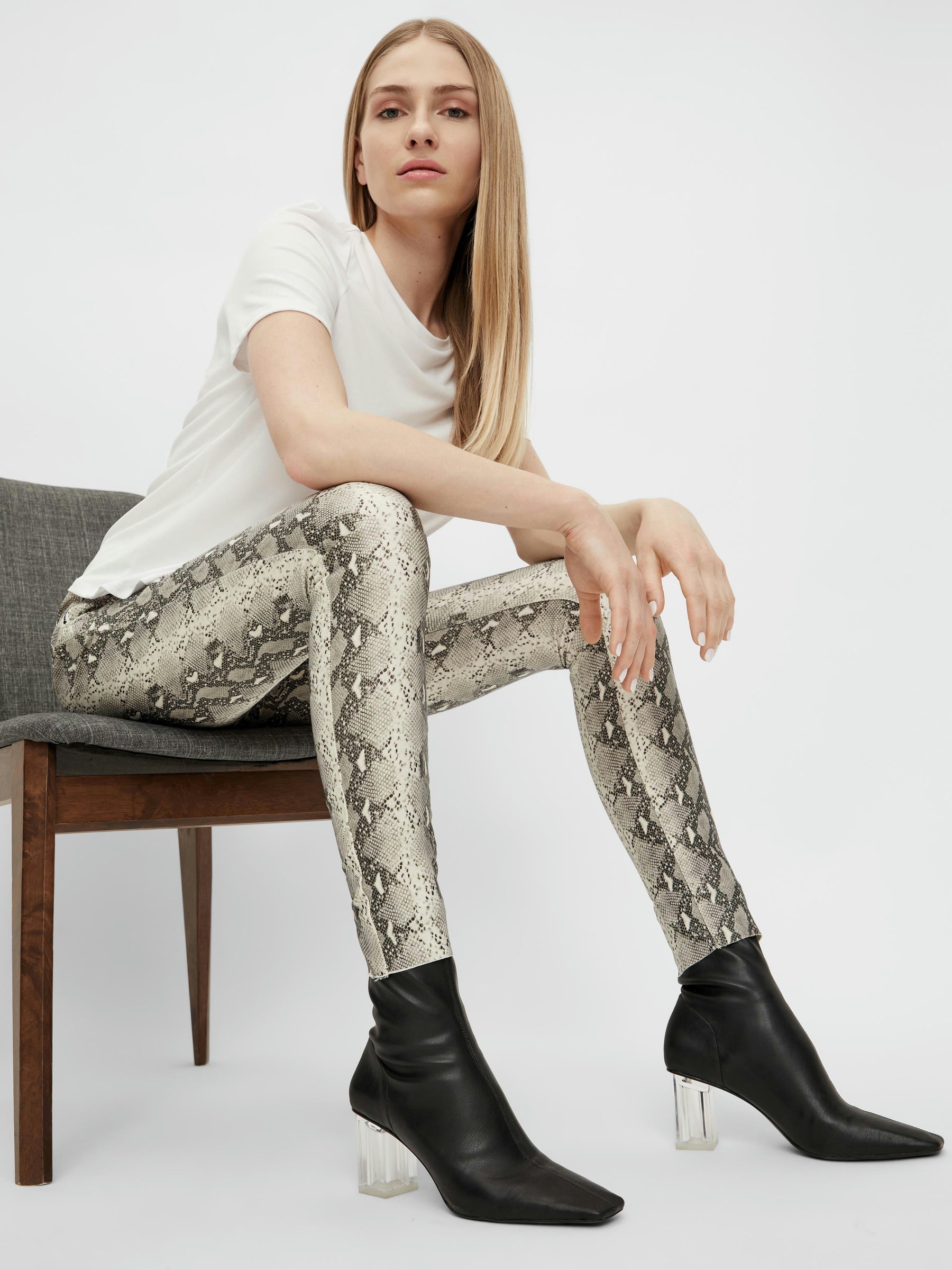 object-leggings-coated-glitzer-slim-mid-waist-damen image 7