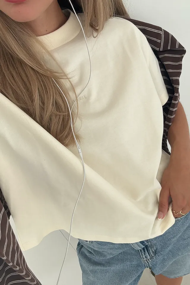 oh-april-shirts-longsleeves-ella-boxy-t-shirt-off-white image 1