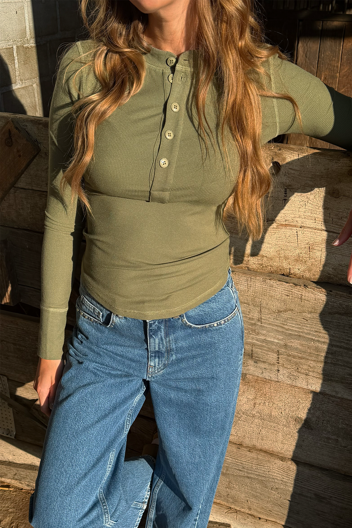 oh-april-maris-longsleeve-olive-slim-fit-modal image 2