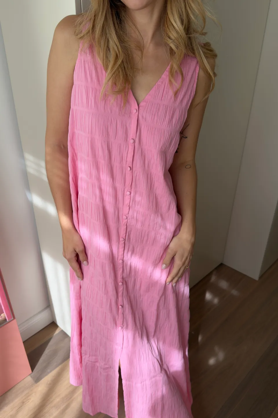 oh-april-lira-maxi-dress-kleid-light-pink-a-linie image 1