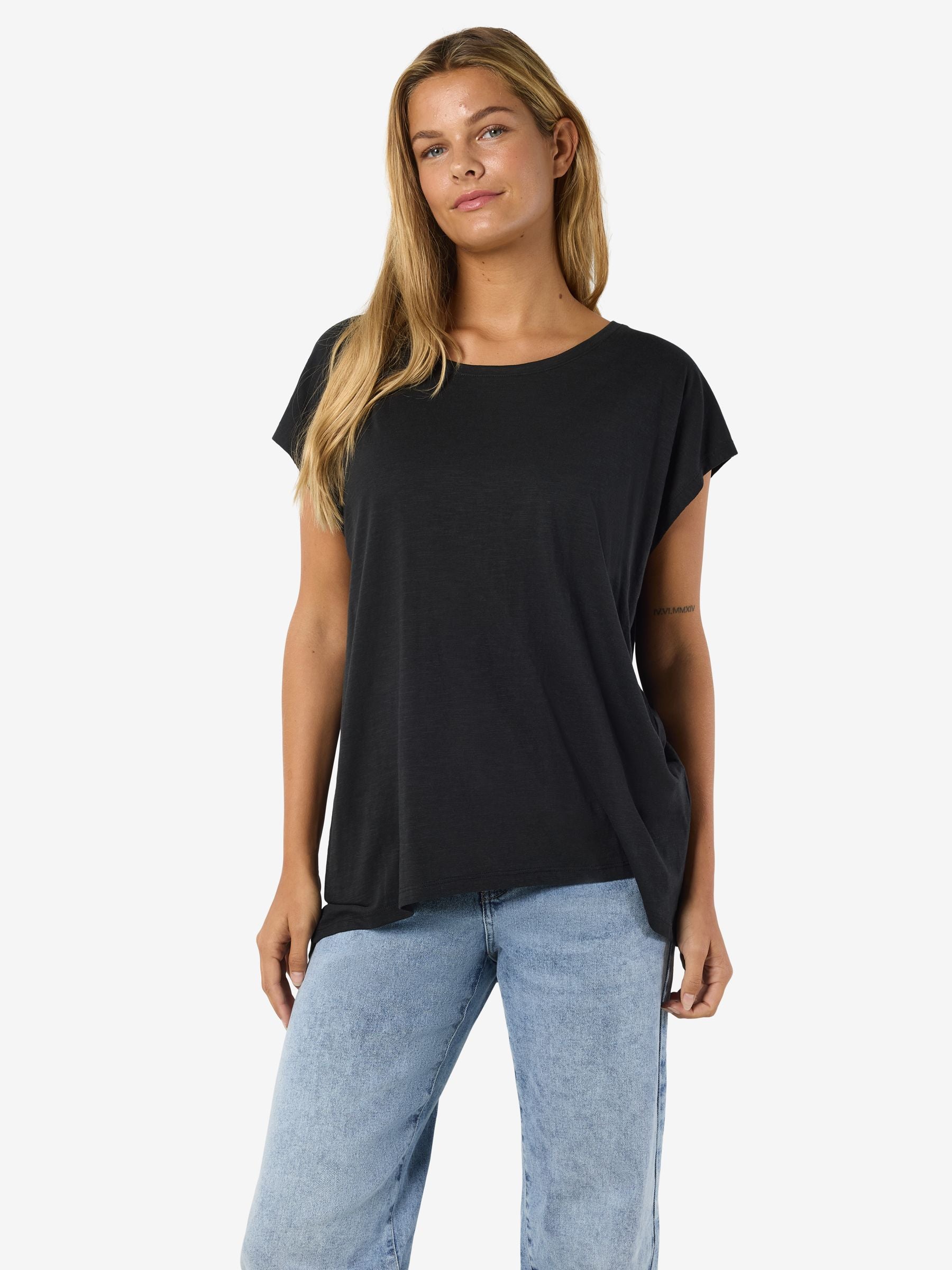 noisy-may-mathilde-shirt-damen-oversize-bio-baumwolle image 7