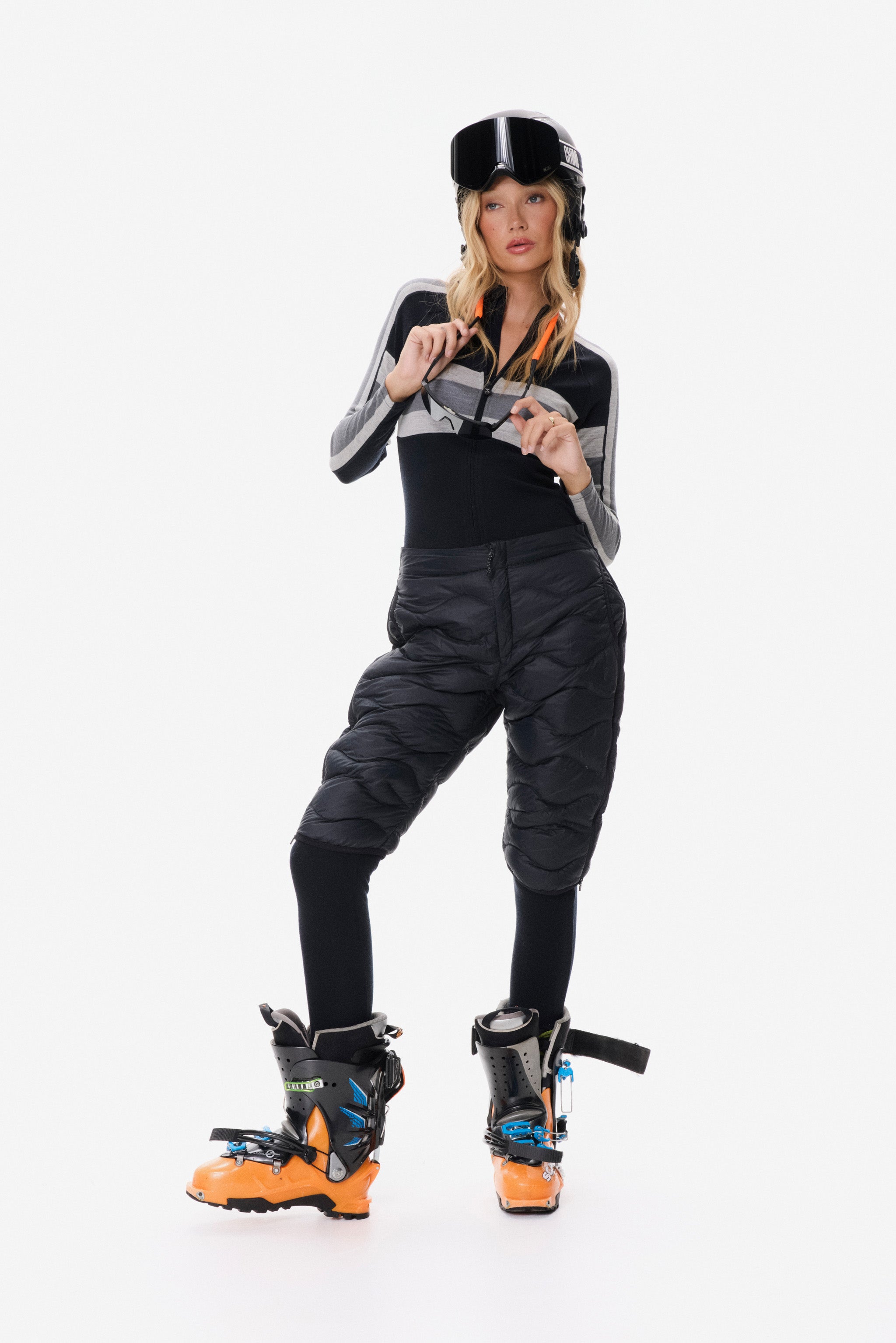 onepiece-baselayer-fitted-jumpsuit-damen-schwarz-wei-merino image 5