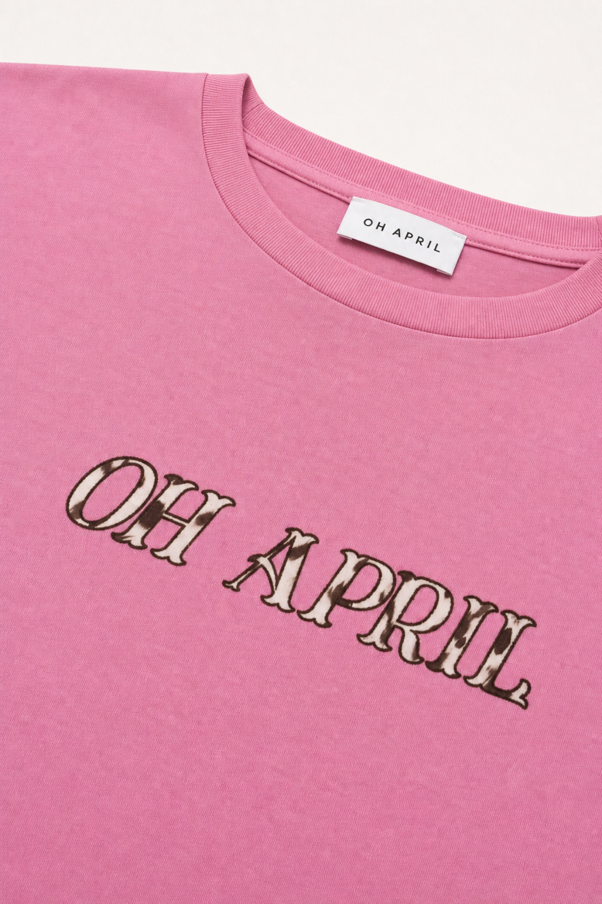 oh-april-bf-t-shirt-cow-pink-cow-print image 3