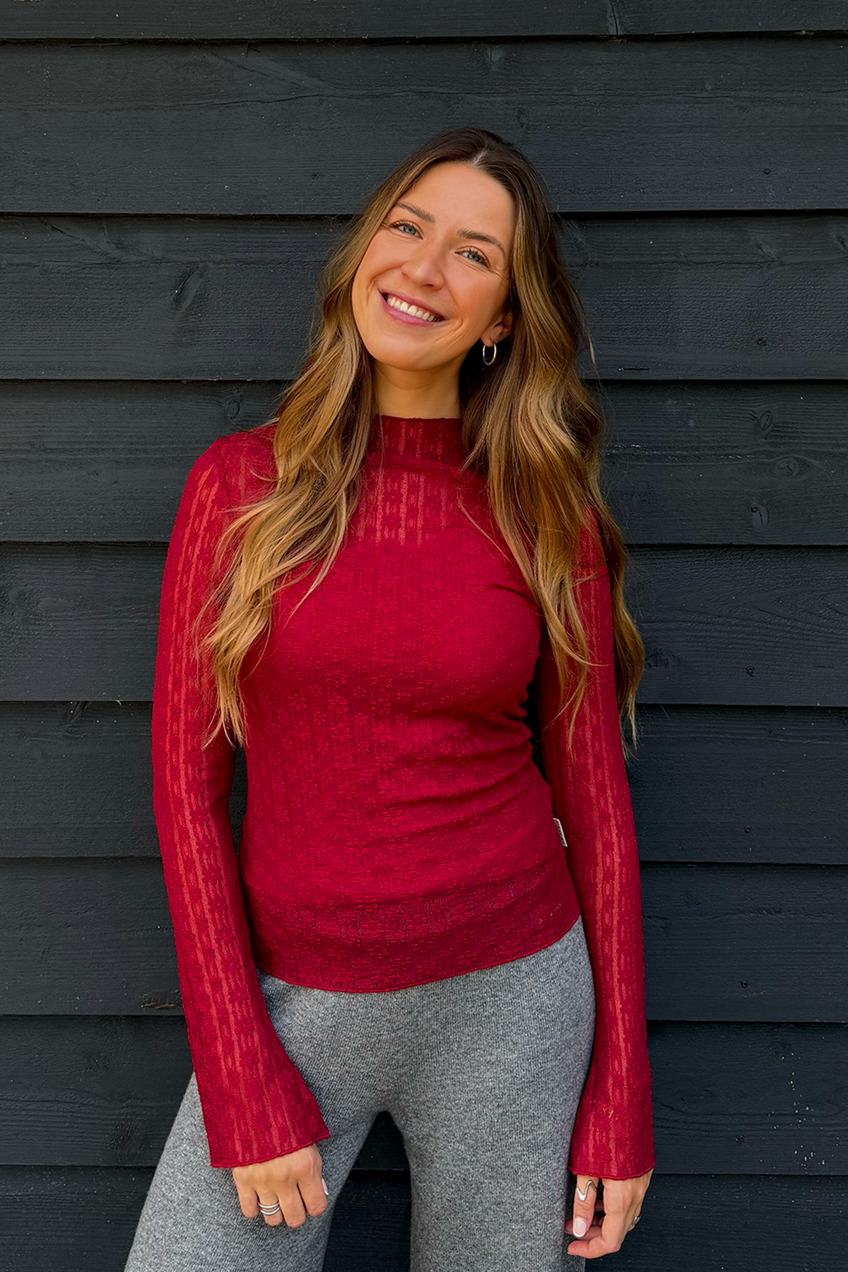 oh-april-zahara-spitzen-longsleeve-cherry-red-spitze image 1