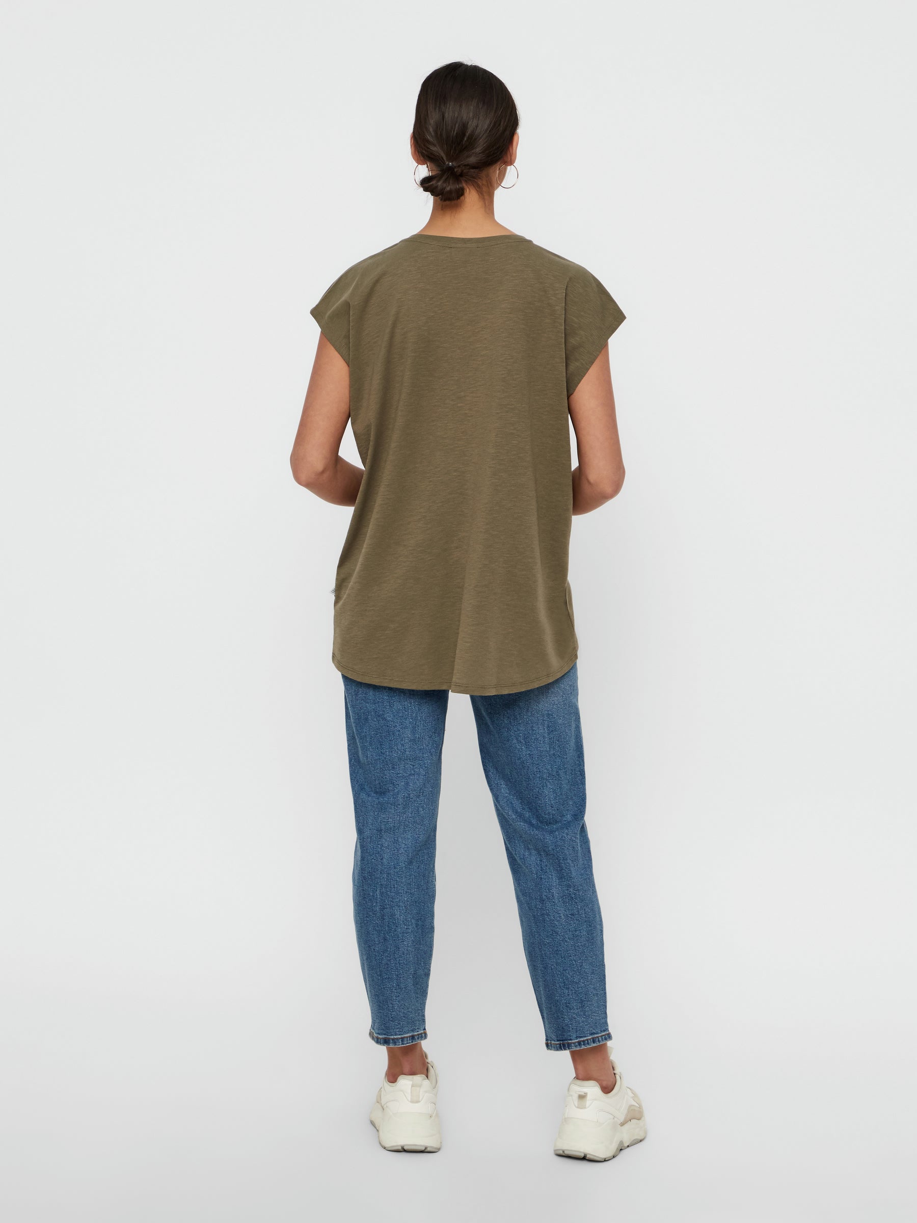 noisy-may-oversized-t-shirt-damen-rundhals-loose-fit-3 image 3