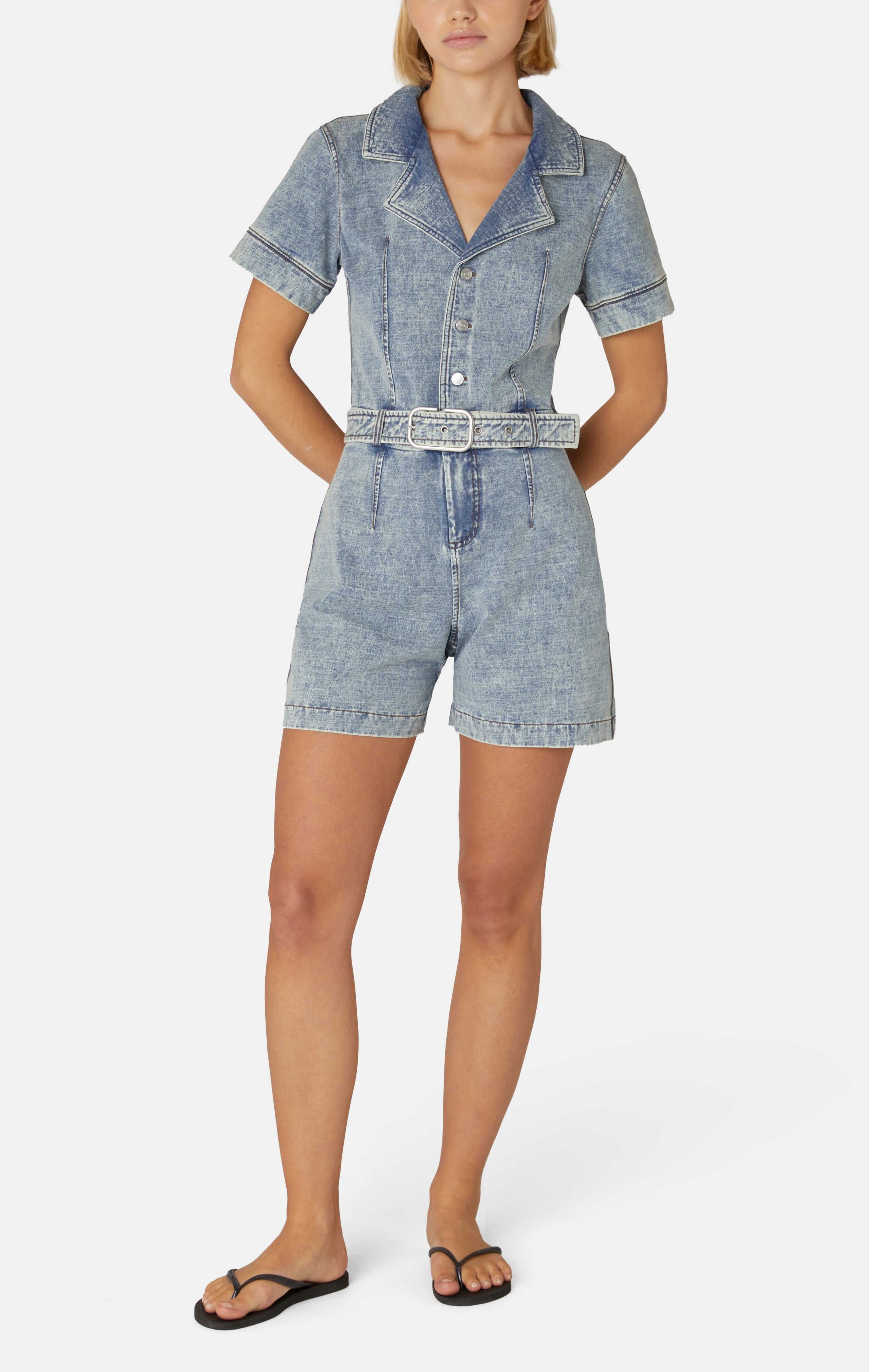 onepiece-denim-fitted-short-jumpsuit-jeans-overall-hellblau image 2