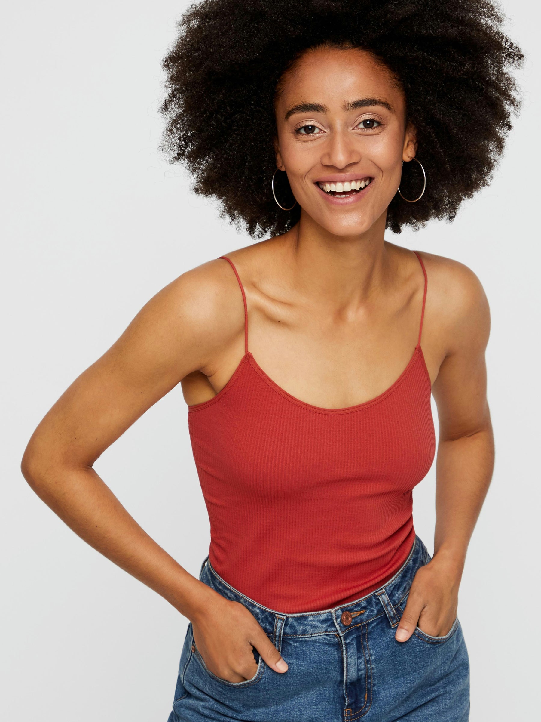 noisy-may-slim-body-rmellos-rundhals-elegant image 6