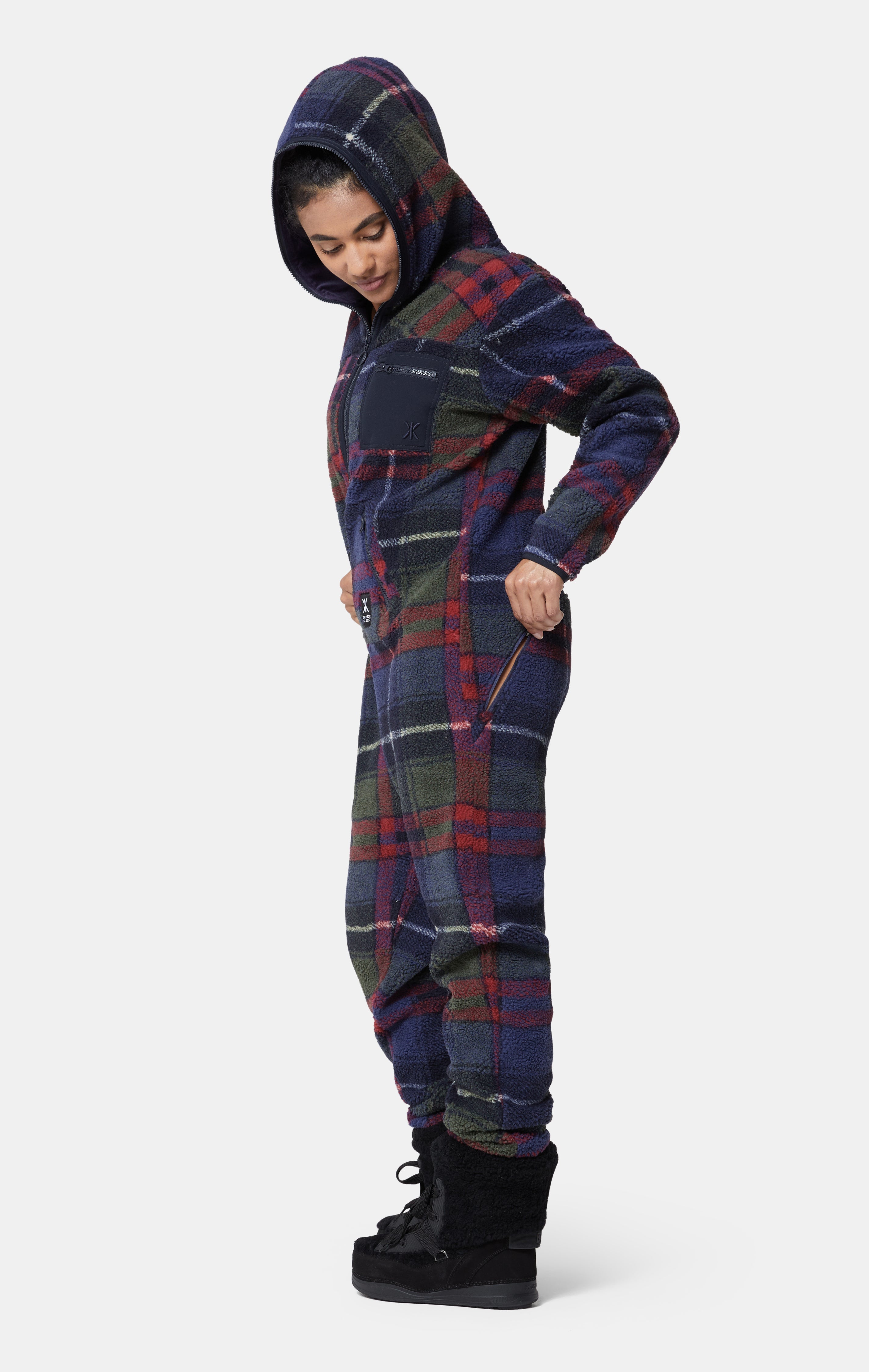 onepiece-checkered-fleece-jumpsuit-blau-kariert image 7