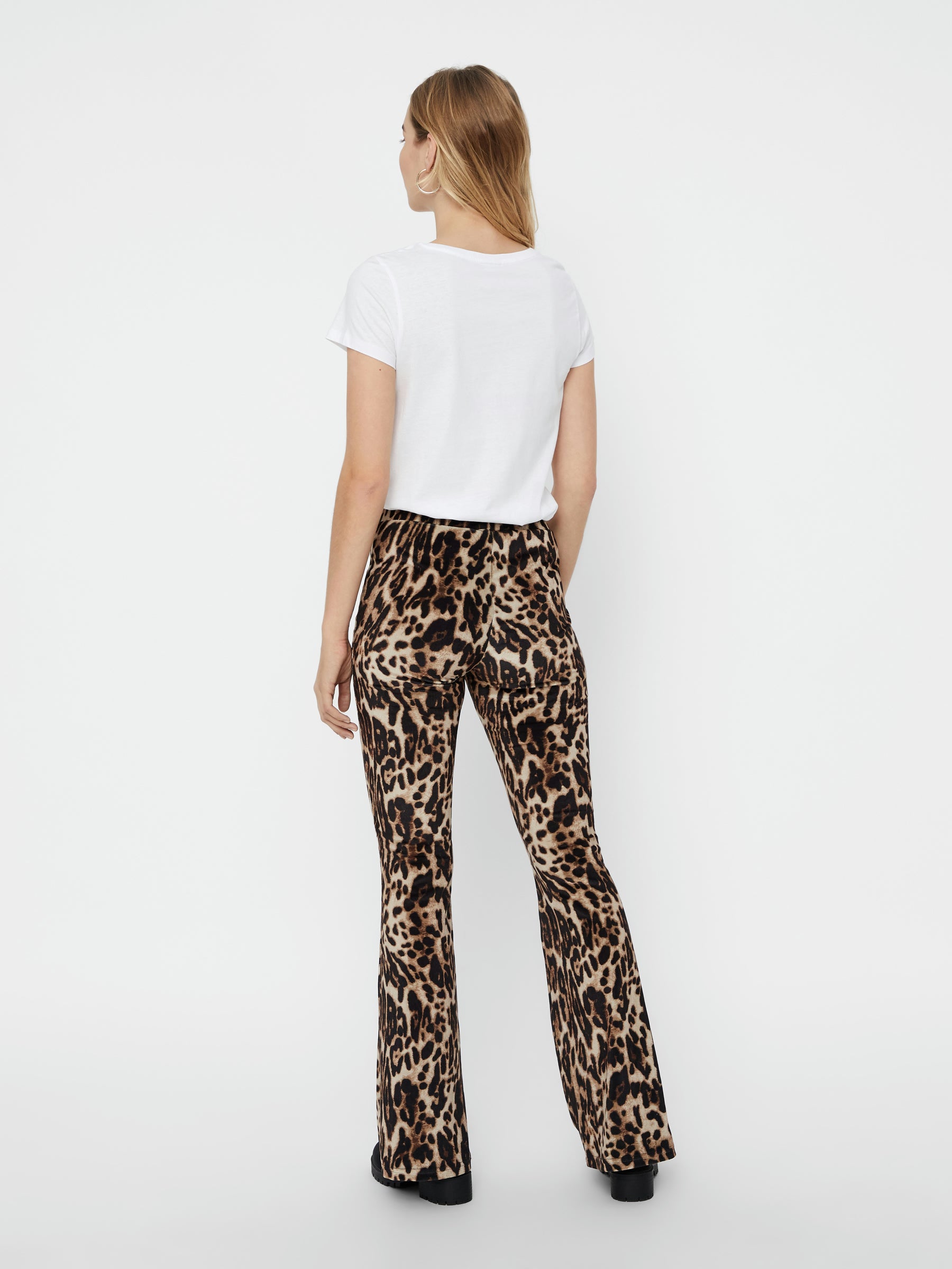noisy-may-t-shirt-kurzarm-tiger-rundhals image 3