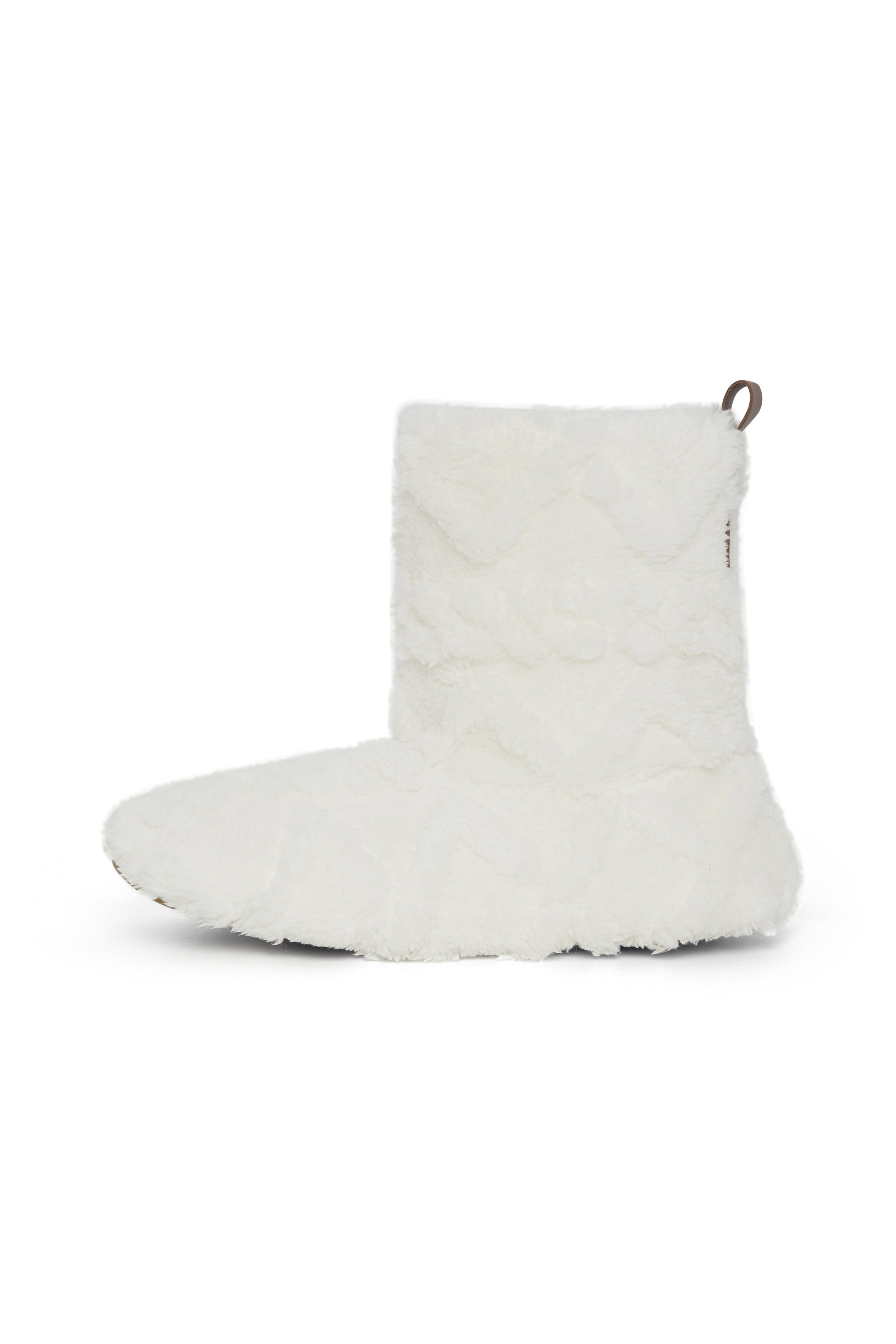onepiece-puppy-cable-slippers-hausschuhe-off-white-fleece image 2