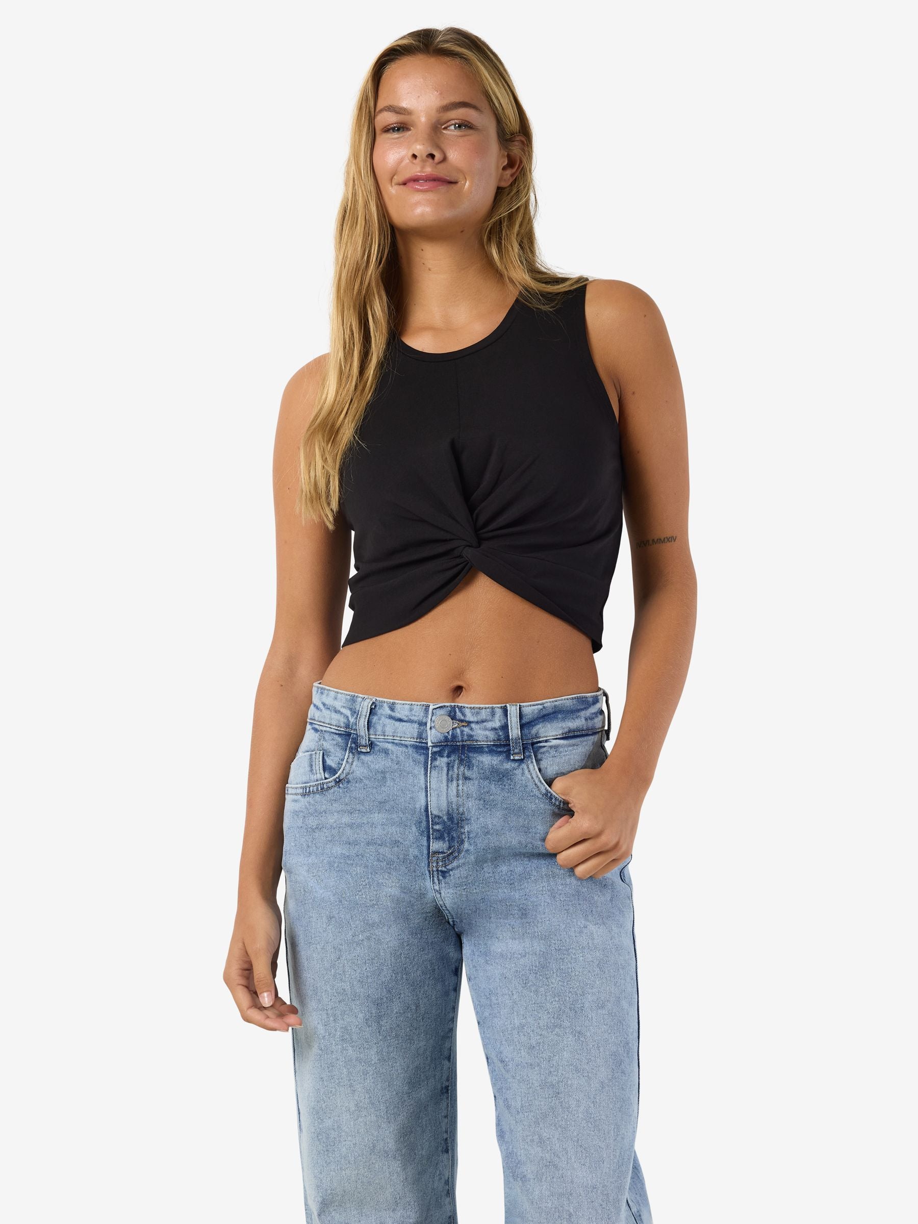 noisy-may-crop-top-rmellos-mit-knoten-baumwolle image 2