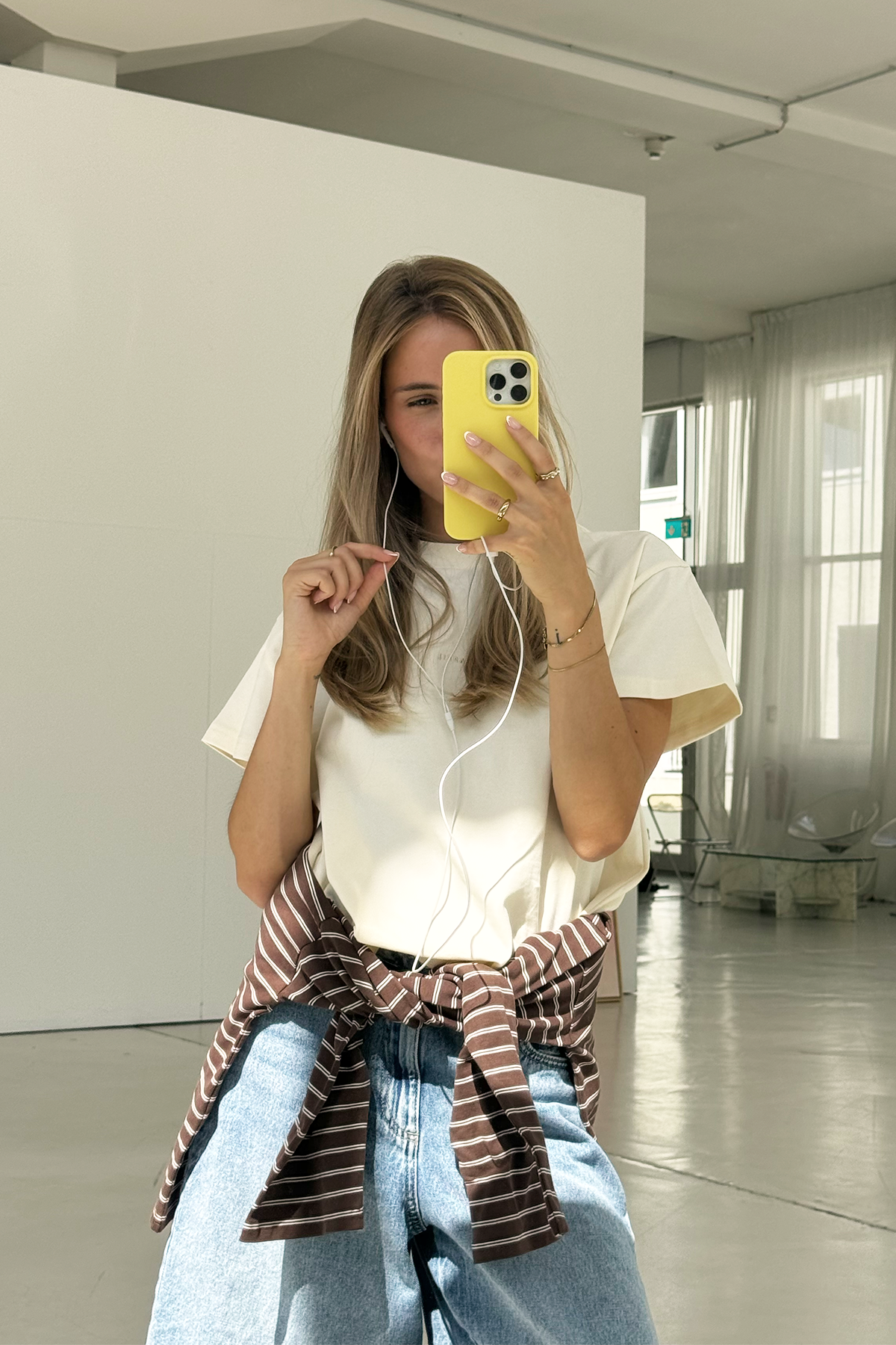 oh-april-shirts-longsleeves-ella-boxy-t-shirt-off-white image 4