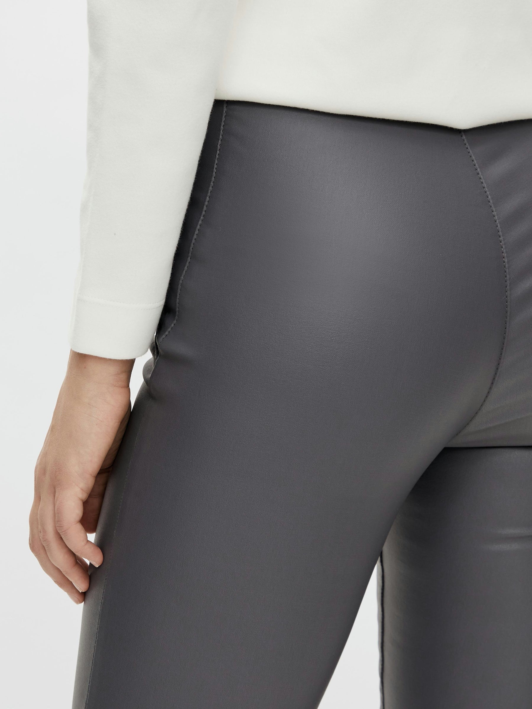 object-leggings-coated-slim-mid-waist-glitzer image 6