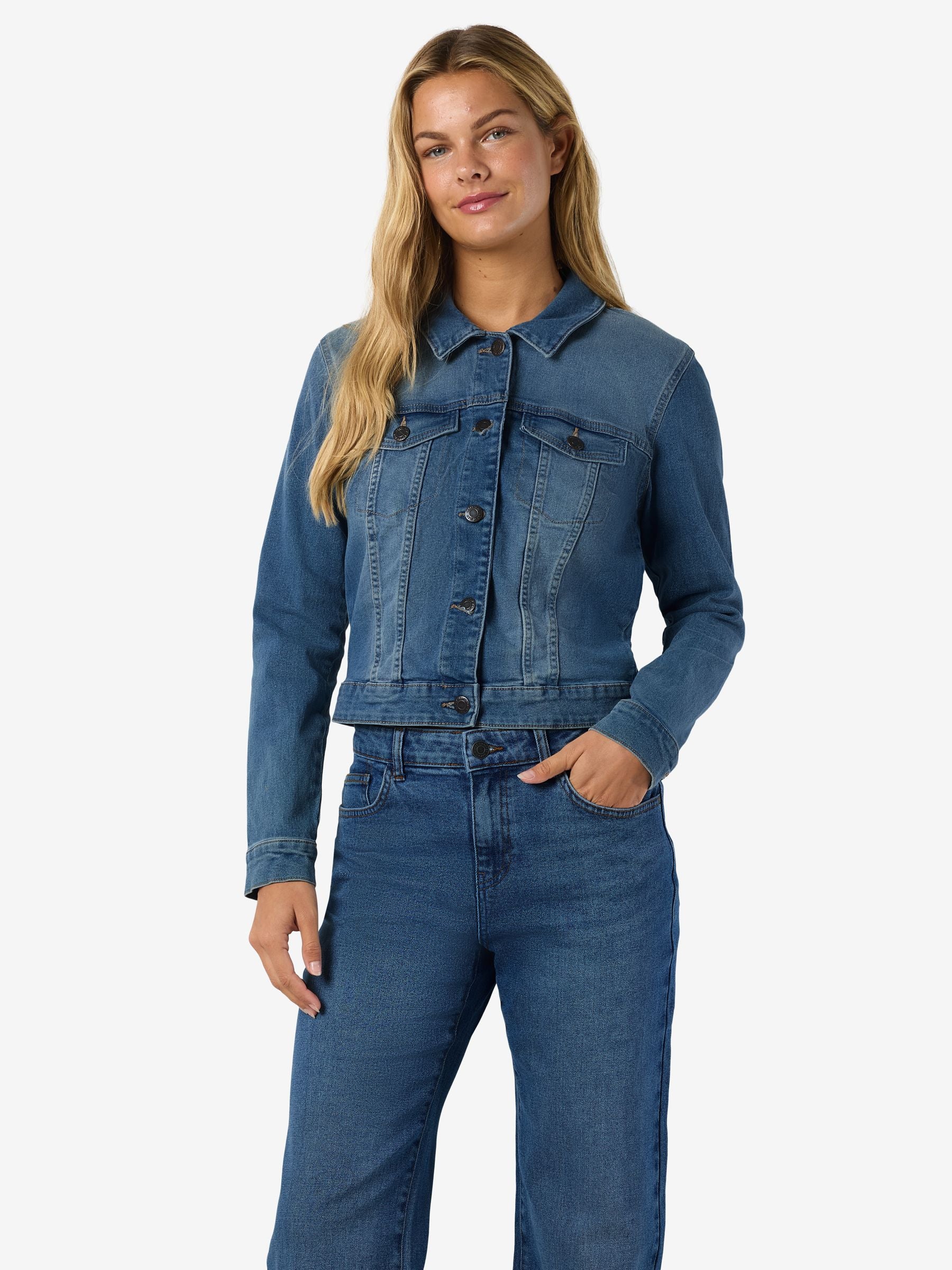 noisy-may-kurze-jeansjacke-denimjacke-mit-stretch image 3