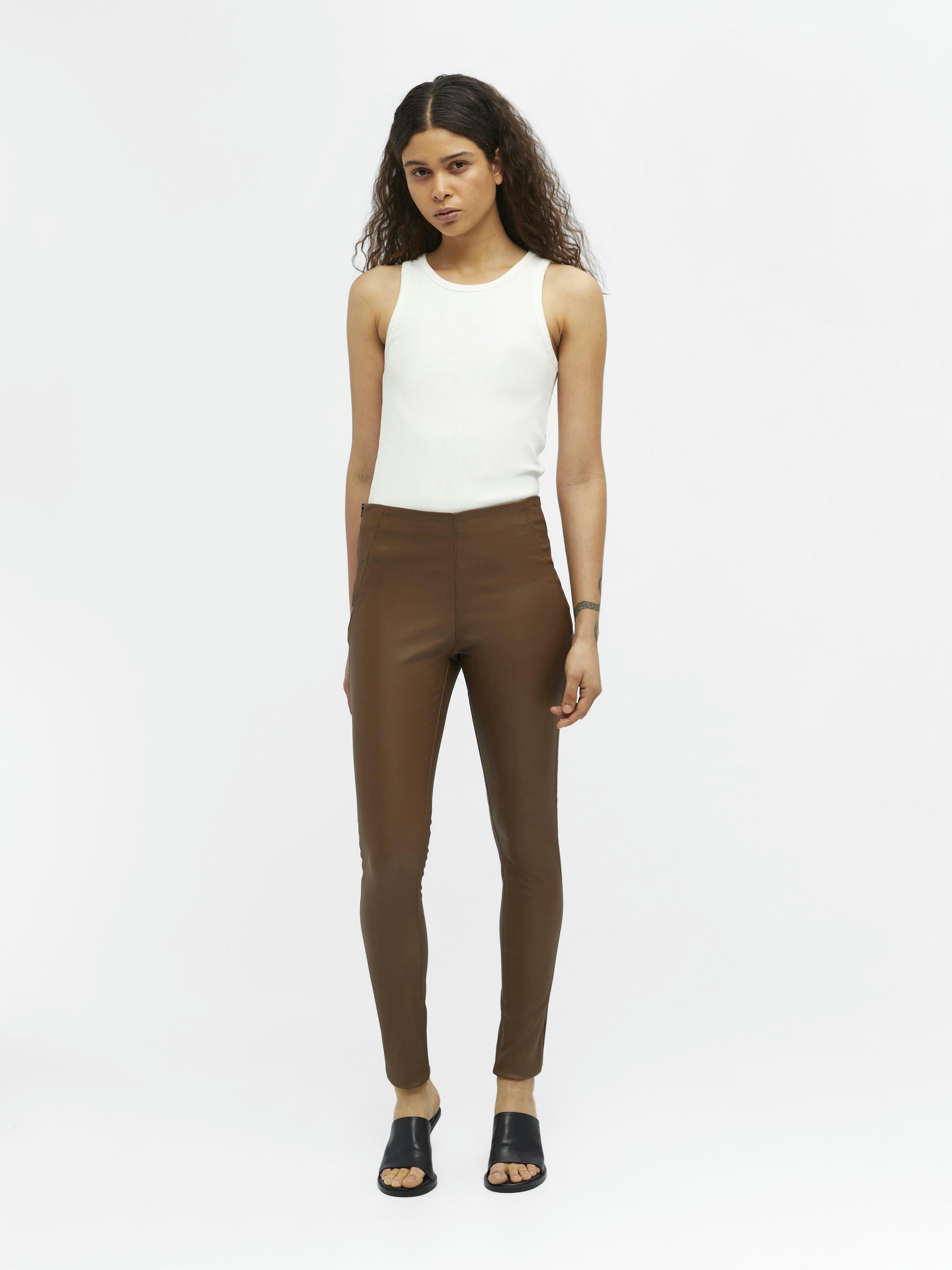 object-coated-leggings-glitzer-mid-waist-slim image 4