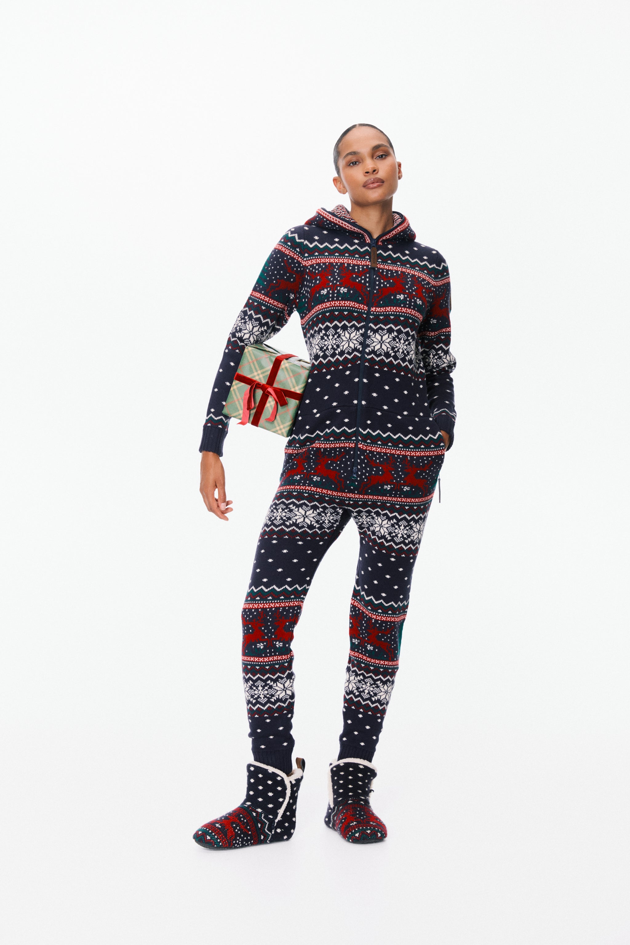 onepiece-holidays-are-coming-slippers-multi-hausschuhe image 5