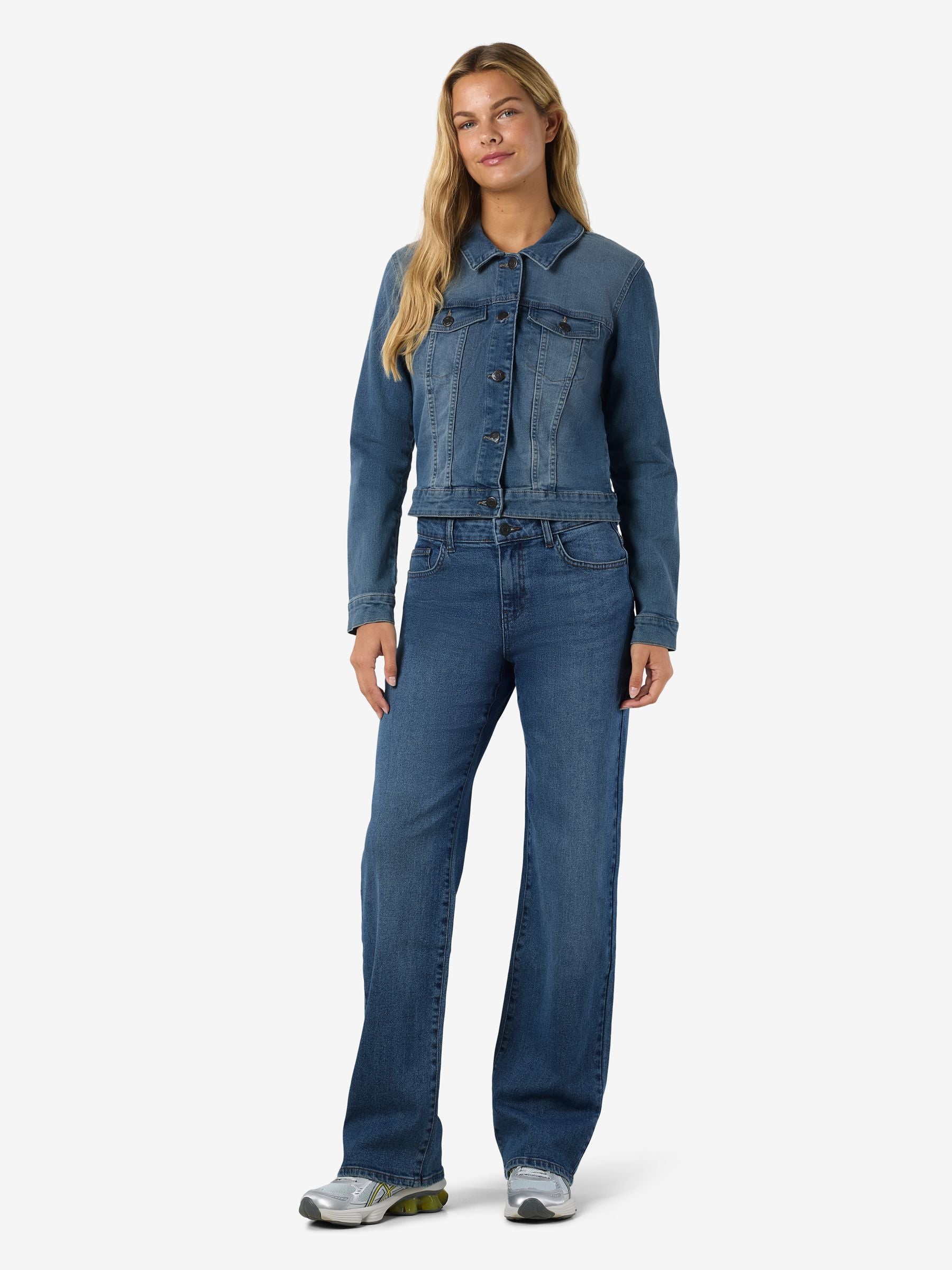 noisy-may-kurze-jeansjacke-denimjacke-mit-stretch image 4