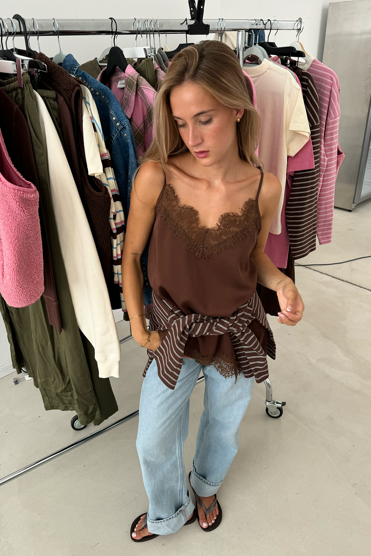 oh-april-tami-satin-top-dark-brown-spitze image 5