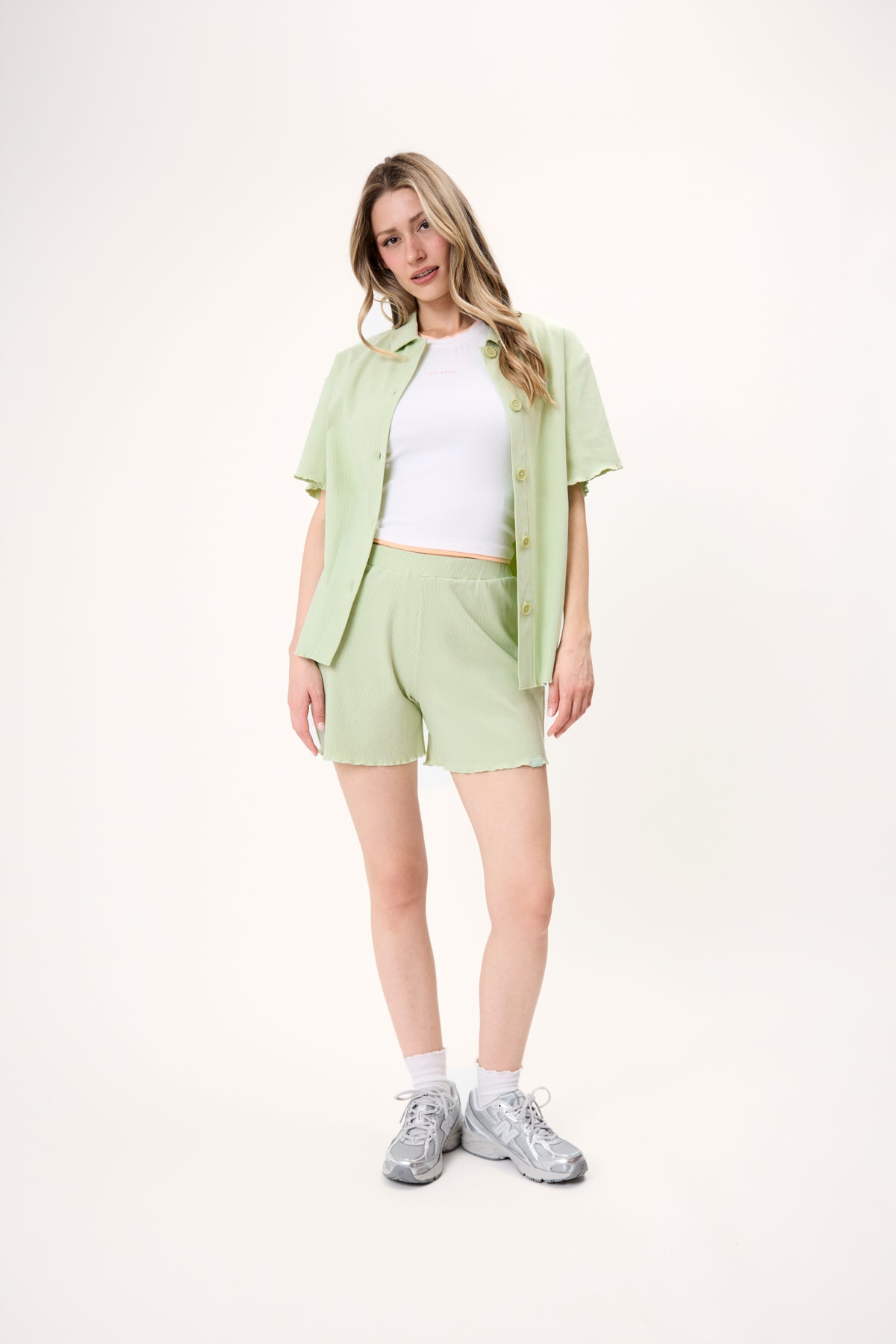 oh-april-fleur-lyle-set-mint-green-bluse-shorts image 1