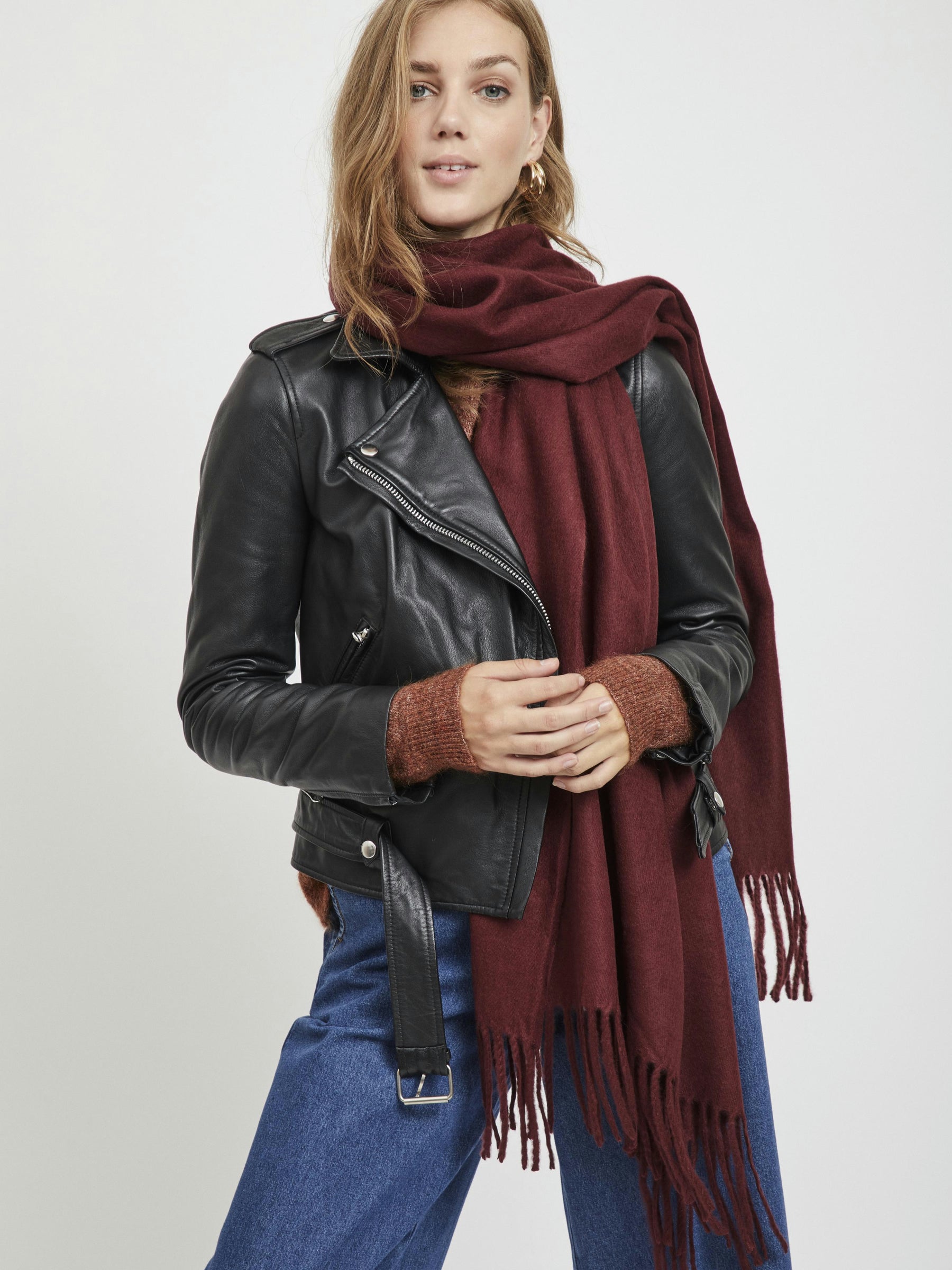 object-accessories-wollschal-mit-fransen-200-x-70-cm image 3
