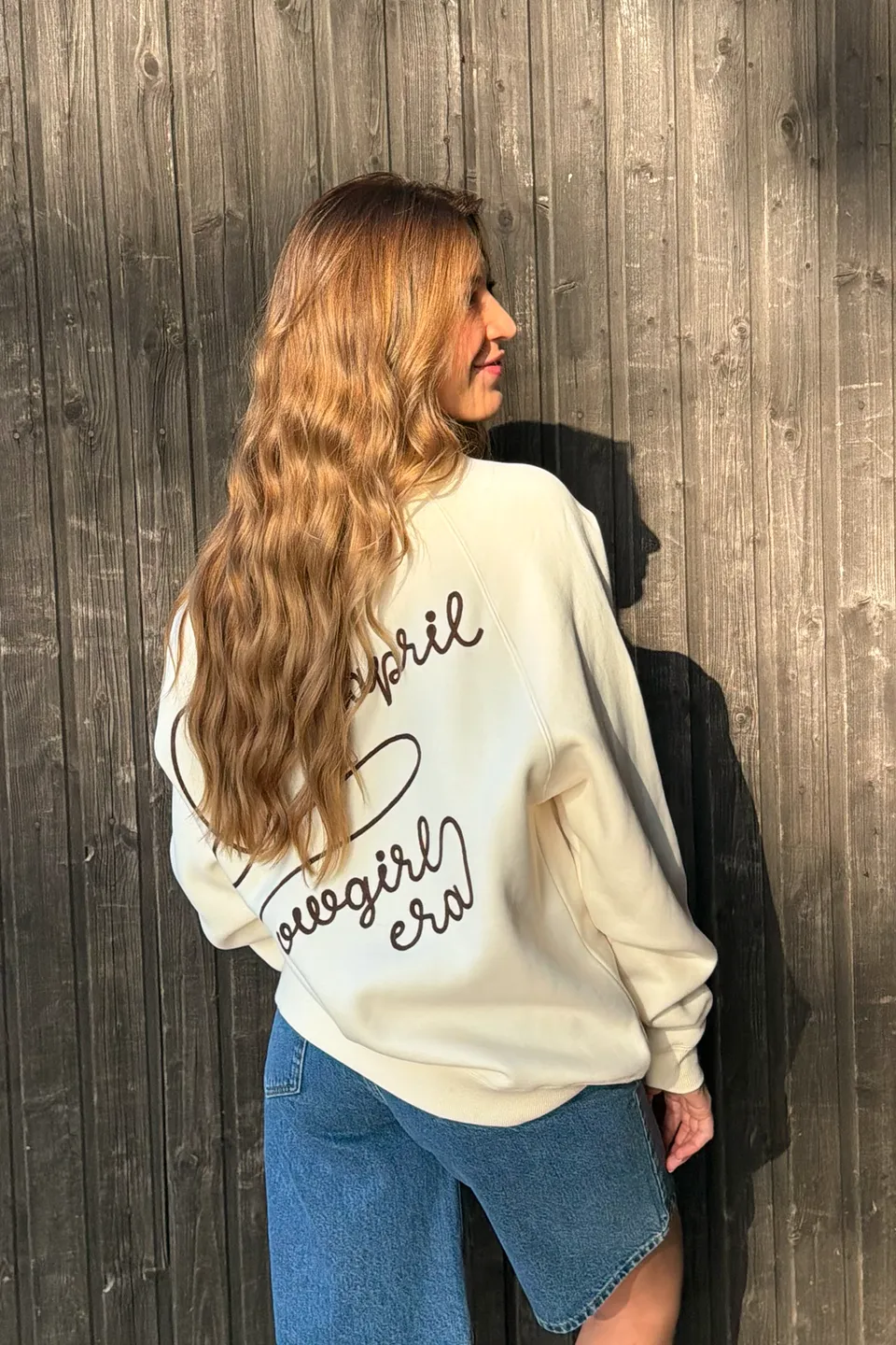 oh-april-ov-sweater-raglan-cowgirl-era-off-white image 1