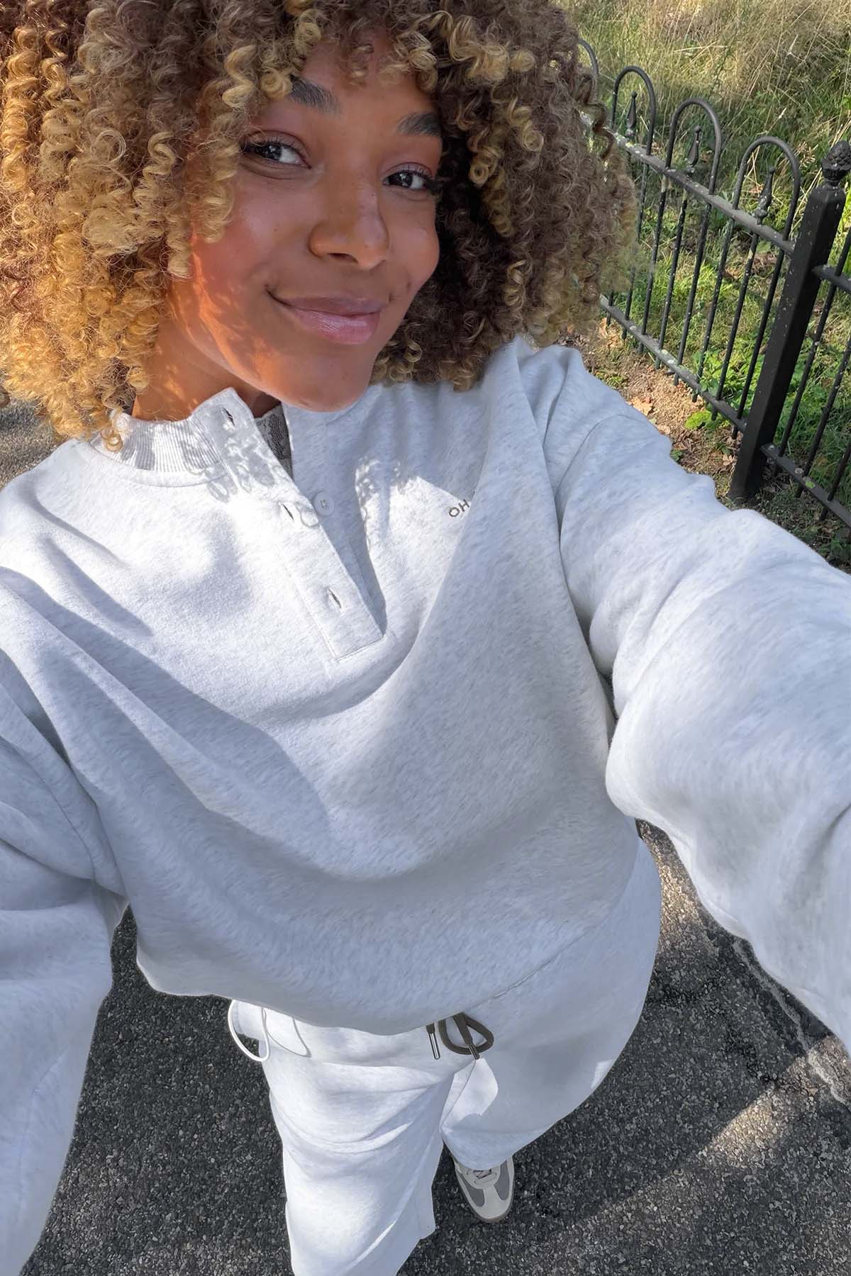 oh-april-boxy-sweatshirt-pullover-grey-melange-baumwolle image 6