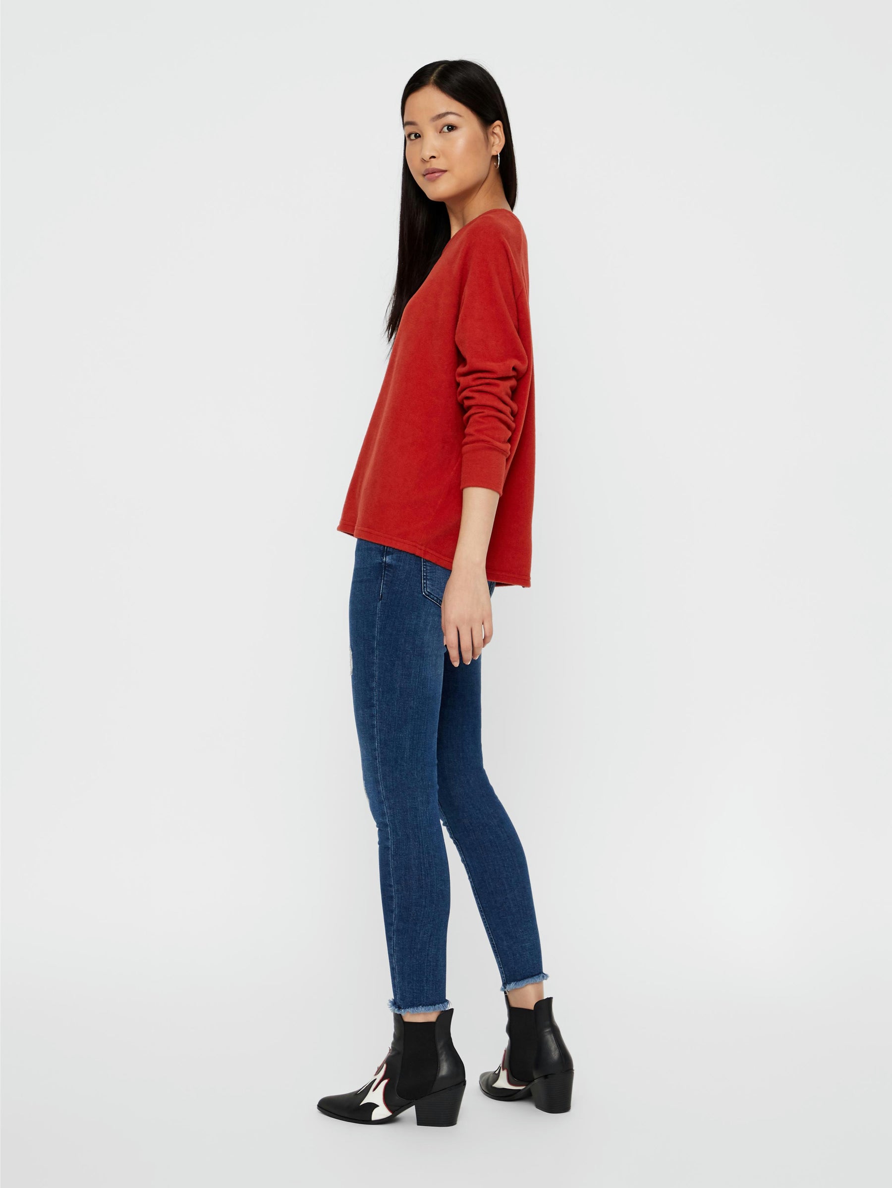noisy-may-long-sleeved-top-langarmshirt-mit-rei-verschluss image 4