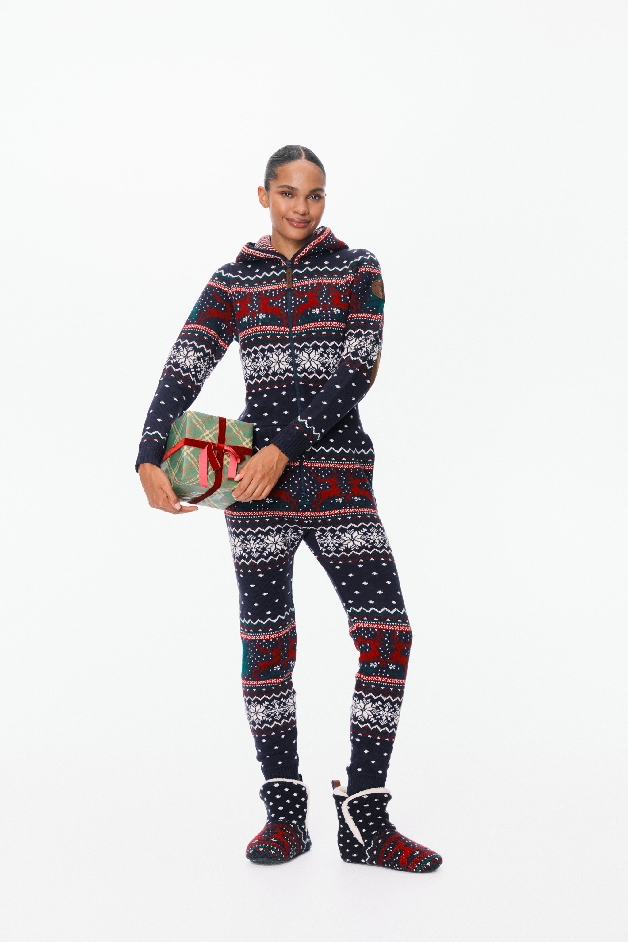 onepiece-holidays-are-coming-slippers-multi-hausschuhe image 4