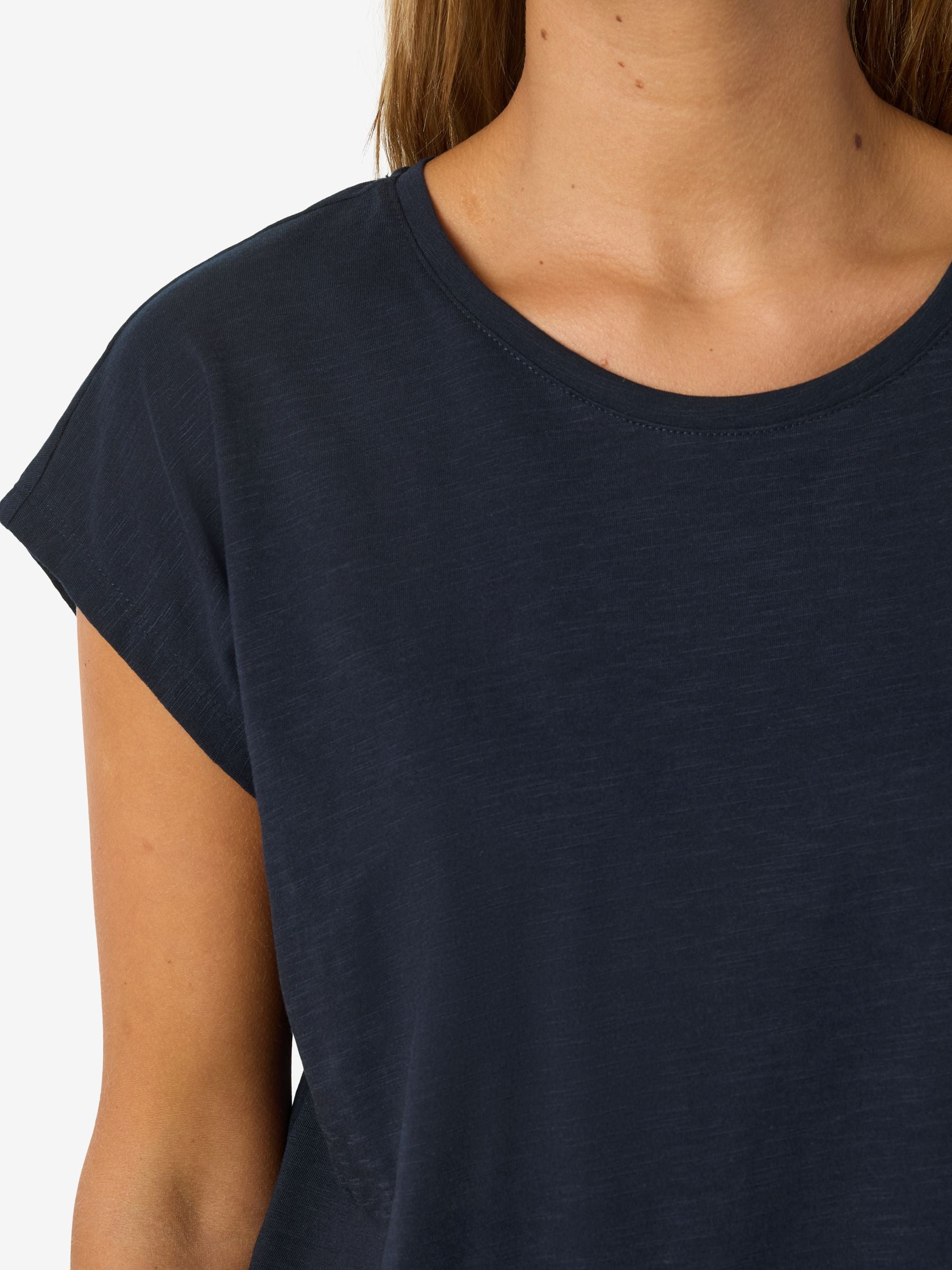 noisy-may-mathilde-t-shirt-damen-oversized-bio image 5