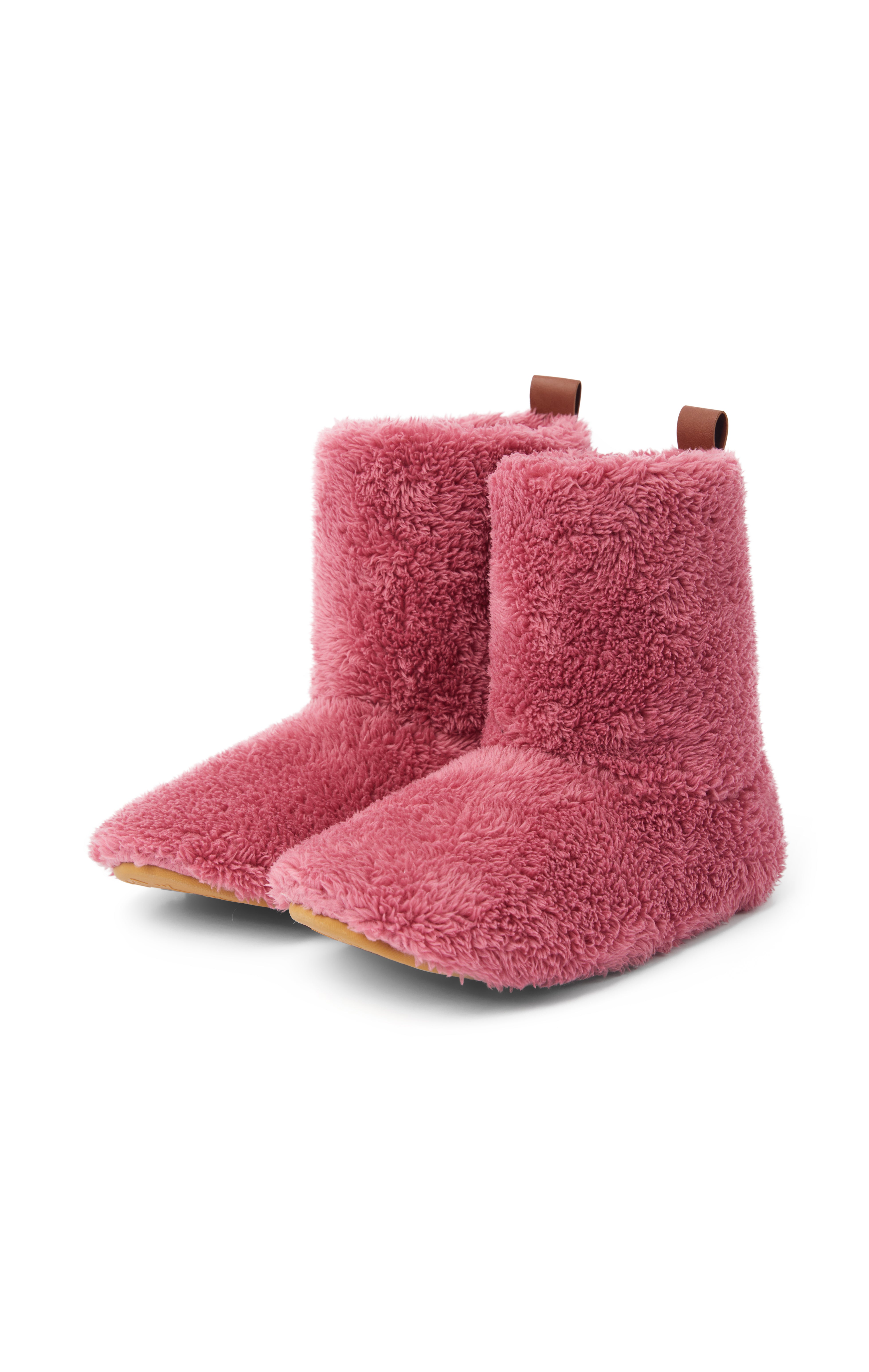 onepiece-puppy-slippers-hausschuhe-beerenpink-fleece image 1